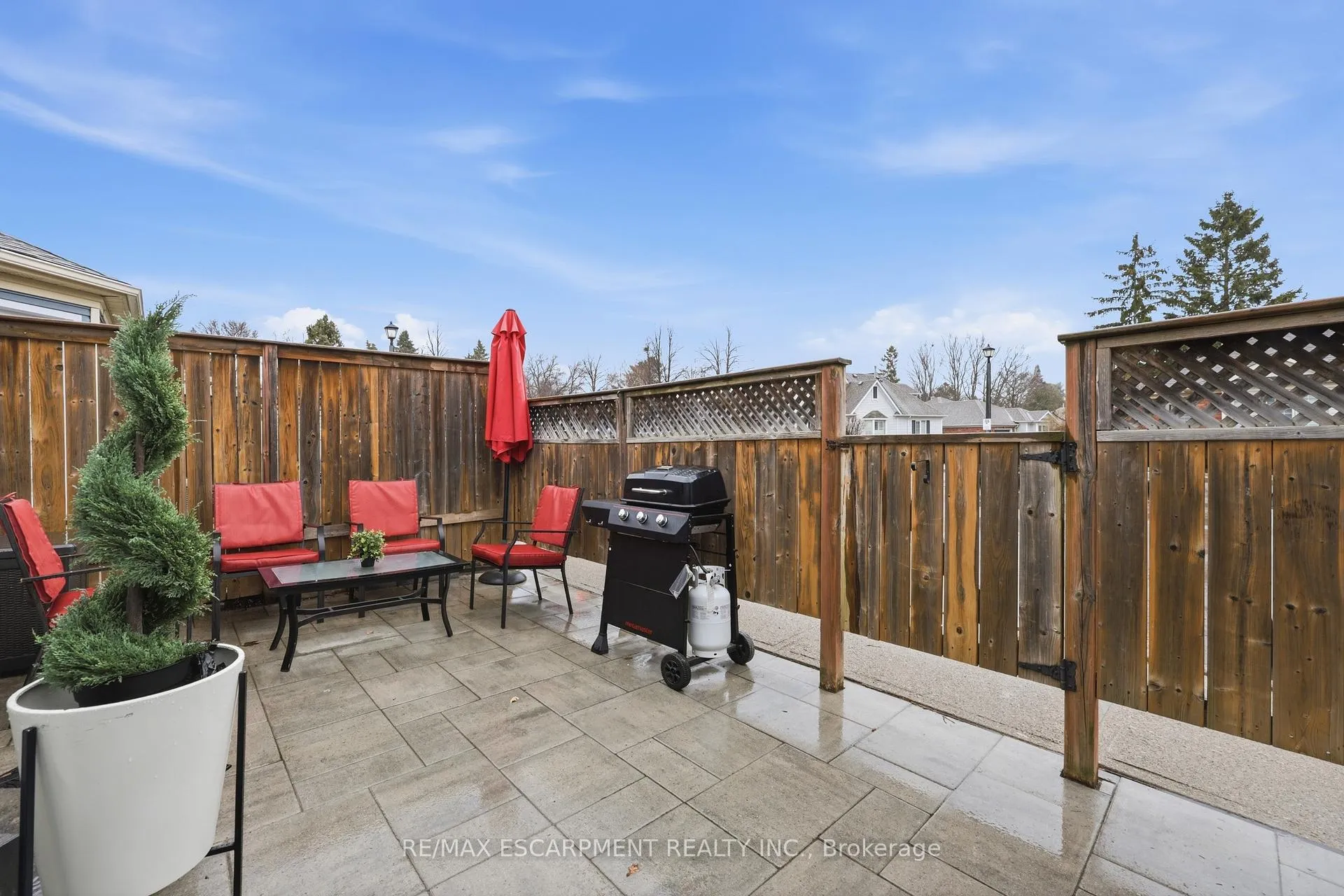 Photo 27 of 175 Fiddlers Green Road, Hamilton, Ancaster — HOMEH