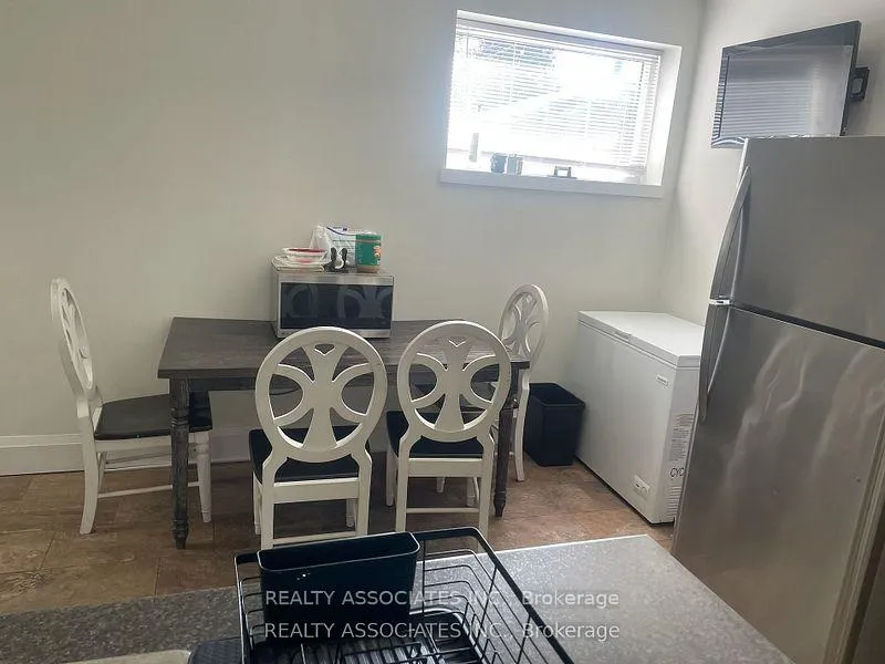 Photo 2 of Unit basement-1BR, 20 Beaucourt Road, Hamilton, Ainslie Wood — HOMEH