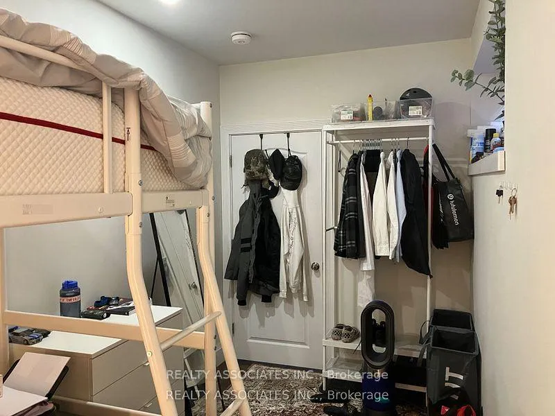 Photo 8 of Unit basement-1BR, 20 Beaucourt Road, Hamilton, Ainslie Wood — HOMEH
