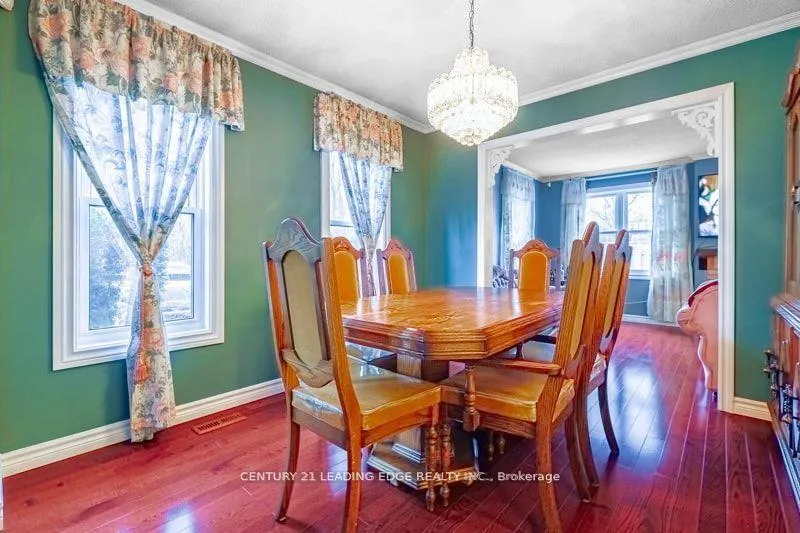 Photo 7 of 146 Thicket Crescent, Pickering, Highbush — HOMEH