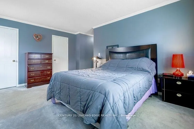 Photo 23 of 146 Thicket Crescent, Pickering, Highbush — HOMEH