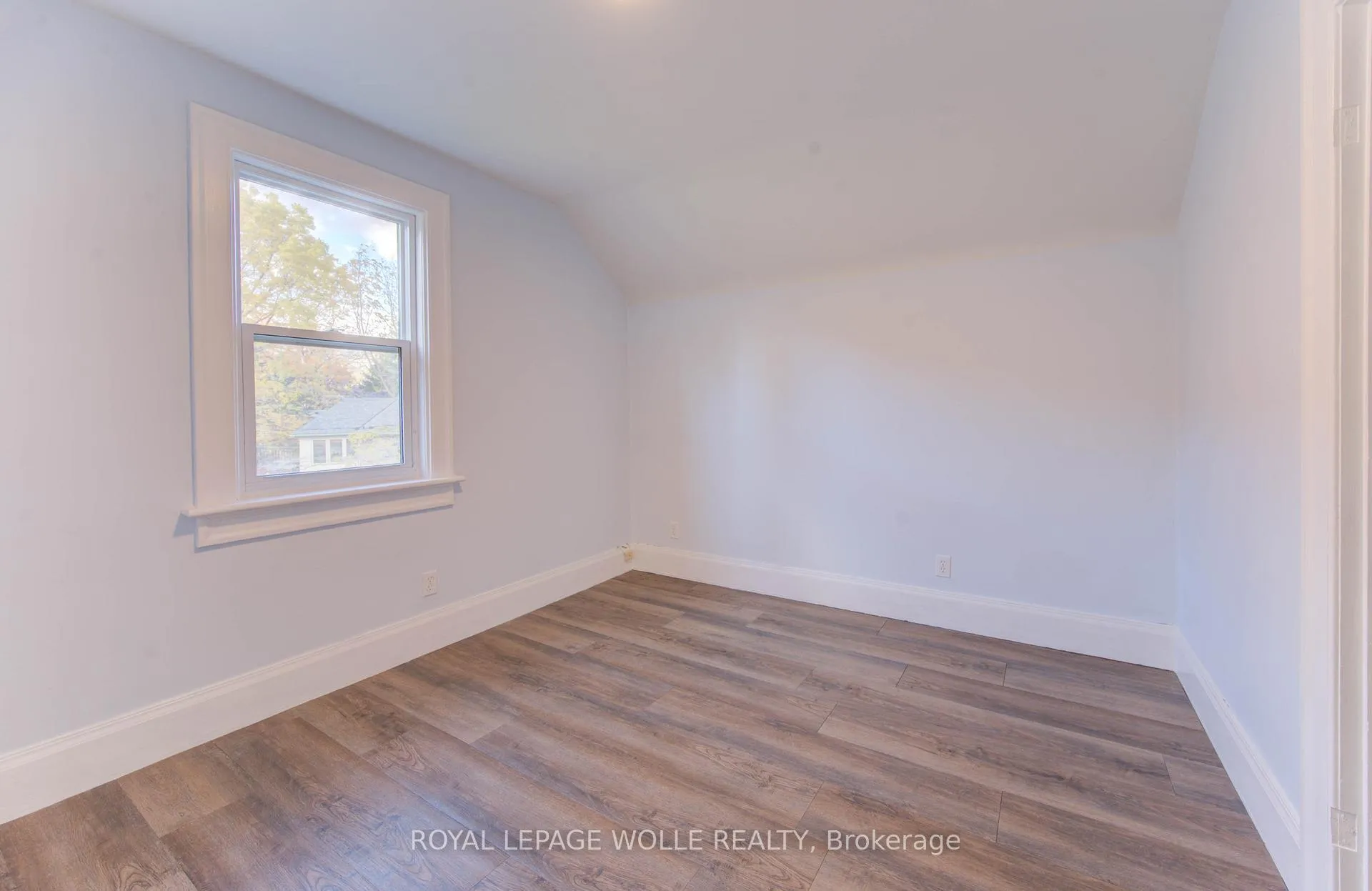 Photo 23 of 86 Albert Street, Waterloo — HOMEH
