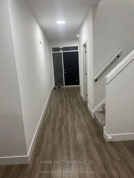 Front of Unit 6, 3635 Southbridge Avenue