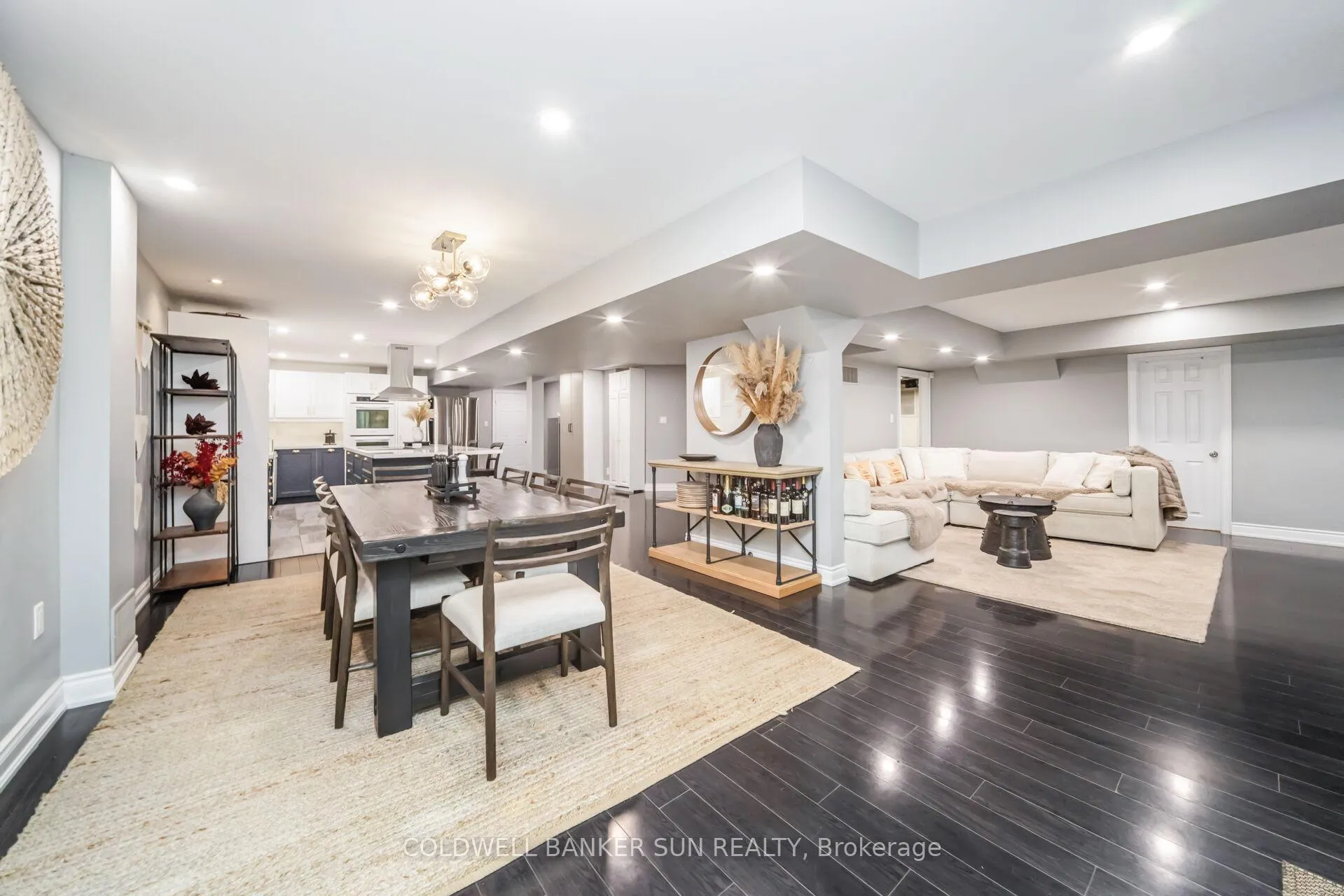 Photo 45 of 58 Copeland Crescent, Innisfil, Cookstown — HOMEH