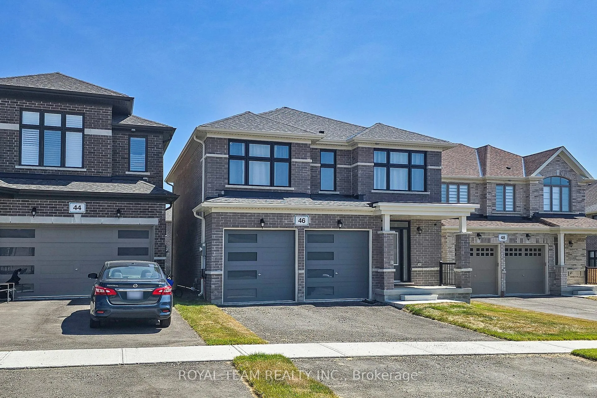 Photo 1 of 46 Ainslie Hill Crescent, Georgina, Sutton & Jackson's Point — HOMEH