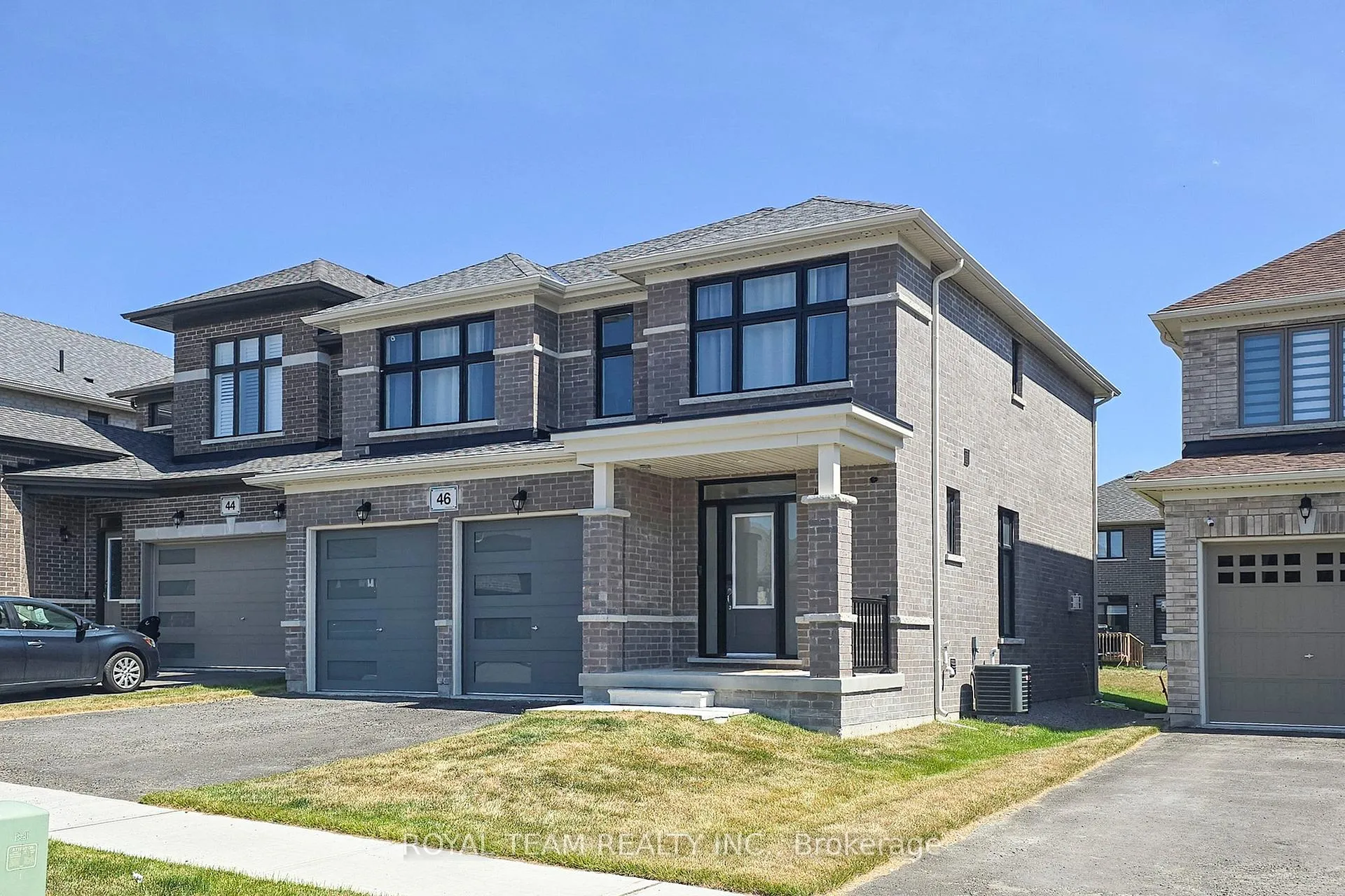Photo 2 of 46 Ainslie Hill Crescent, Georgina, Sutton & Jackson's Point — HOMEH