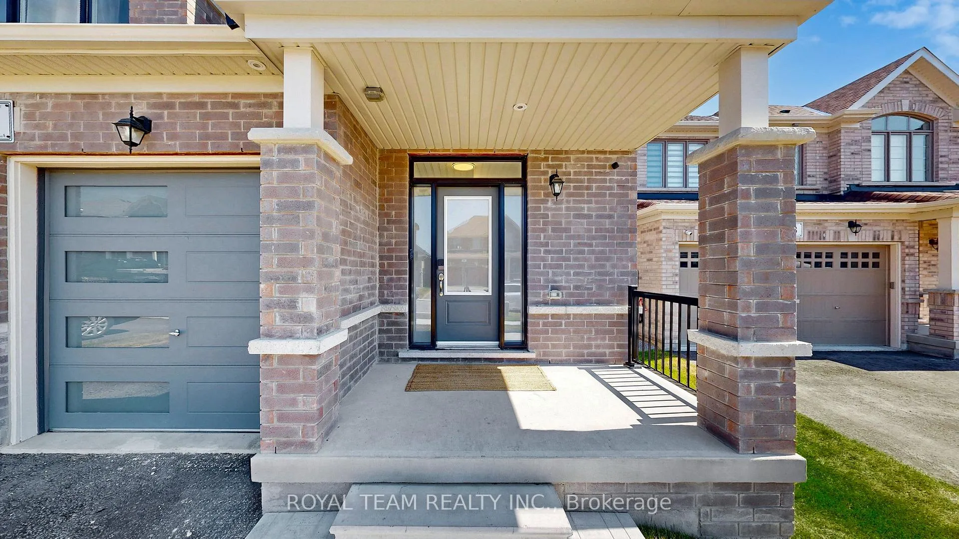 Photo 3 of 46 Ainslie Hill Crescent, Georgina, Sutton & Jackson's Point — HOMEH
