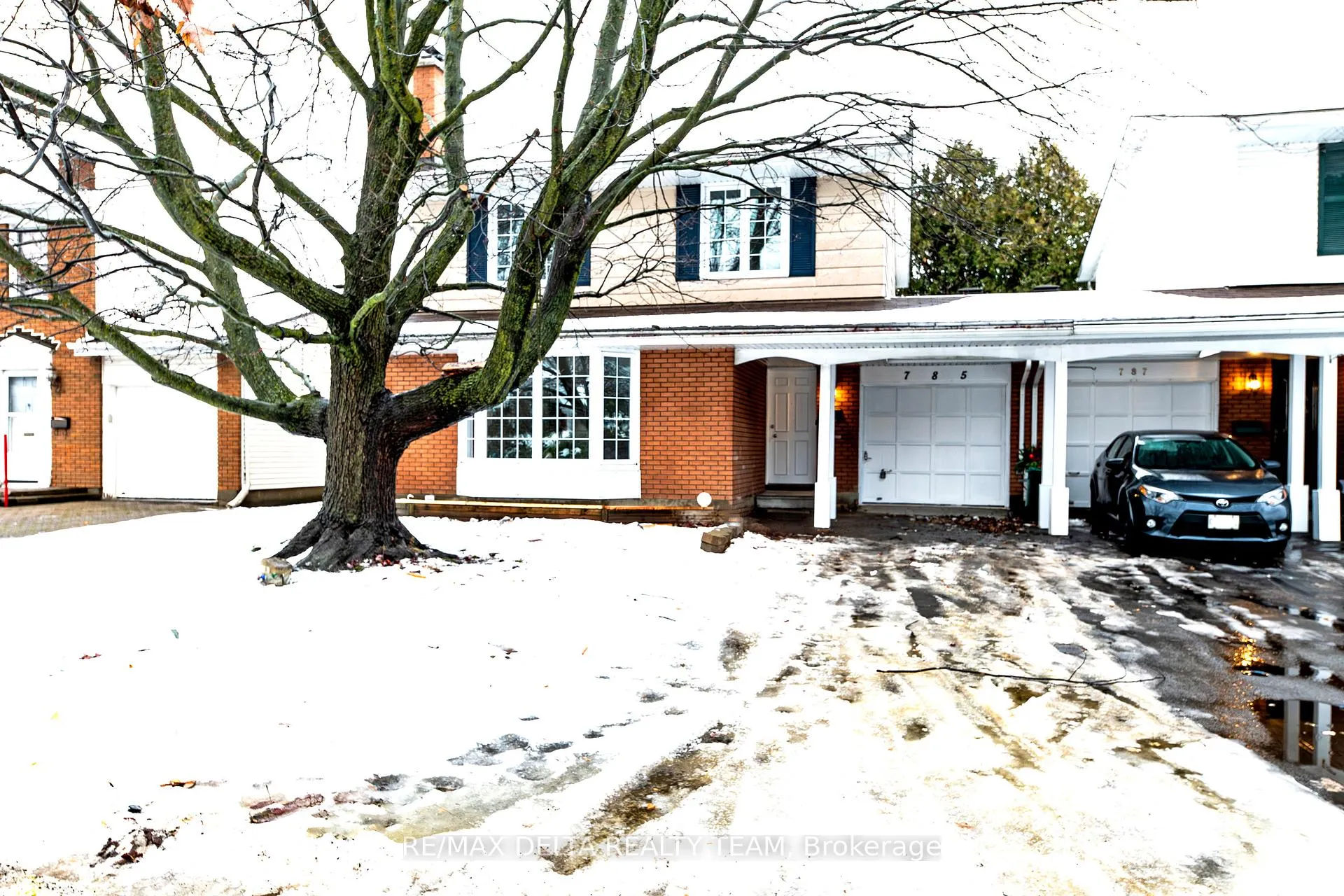 Photo 1 of 785 De Salaberry Street, Ottawa, Beacon Hill North — HOMEH