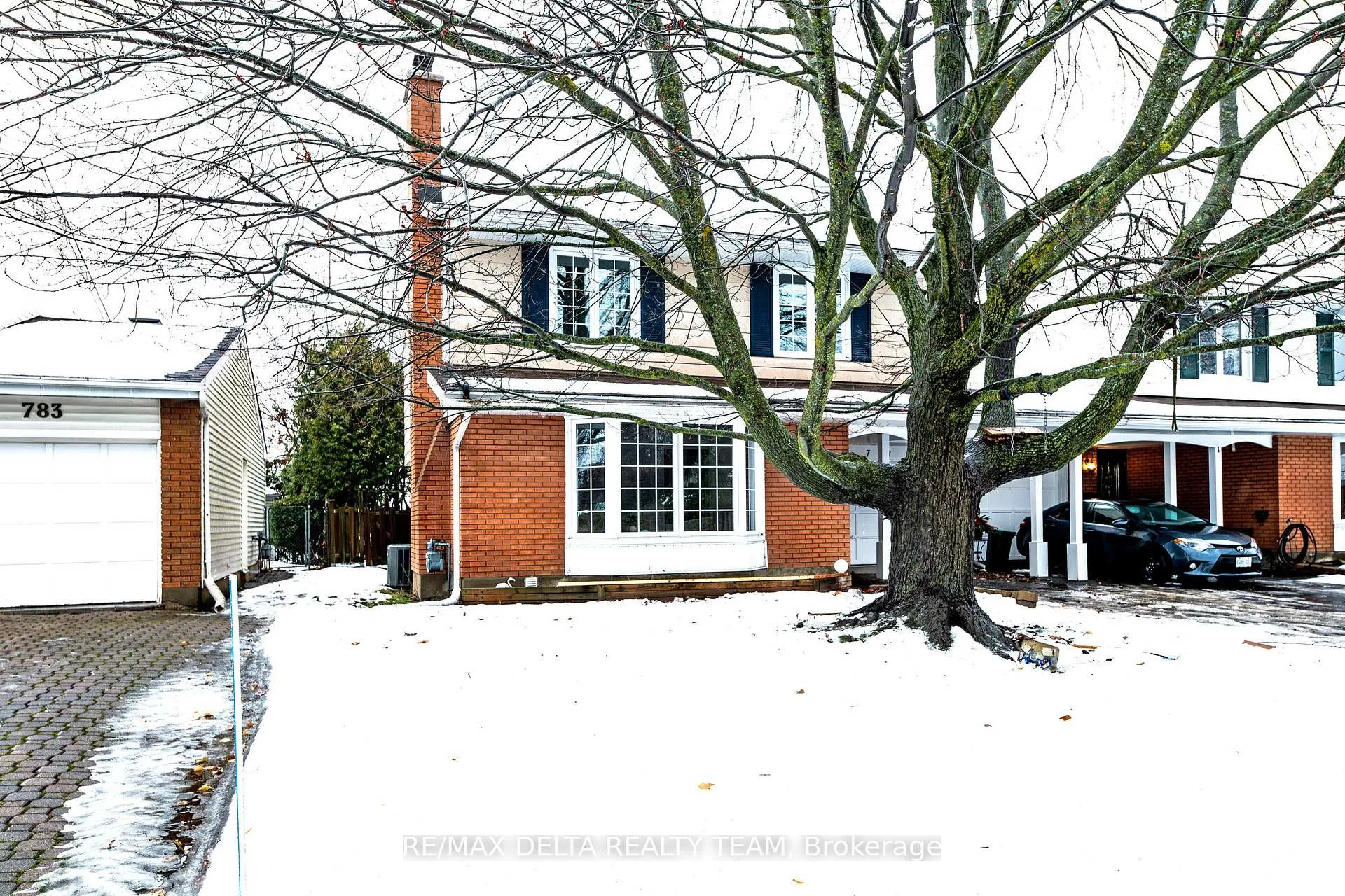 Photo 2 of 785 De Salaberry Street, Ottawa, Beacon Hill North — HOMEH