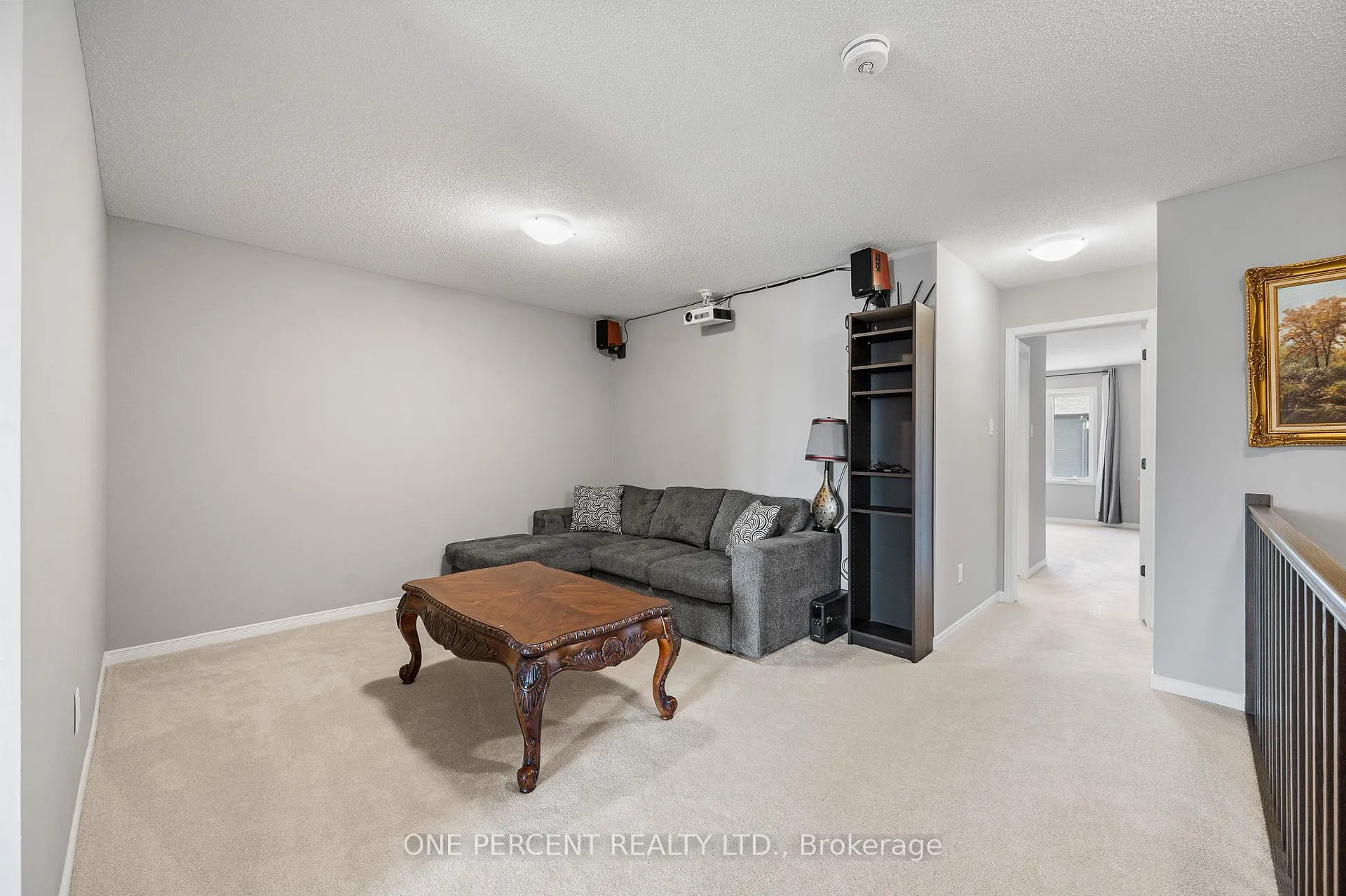 Photo 18 of 910 Paseana Place, Ottawa, Kanata - Emerald Meadows/Trailwest — HOMEH