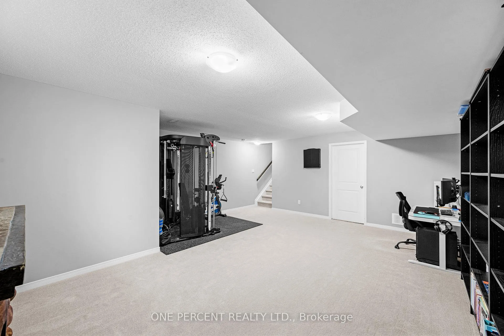 Photo 33 of 910 Paseana Place, Ottawa, Kanata - Emerald Meadows/Trailwest — HOMEH