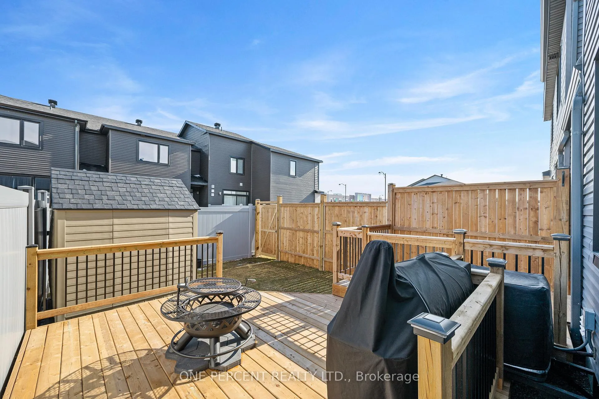 Photo 34 of 910 Paseana Place, Ottawa, Kanata - Emerald Meadows/Trailwest — HOMEH