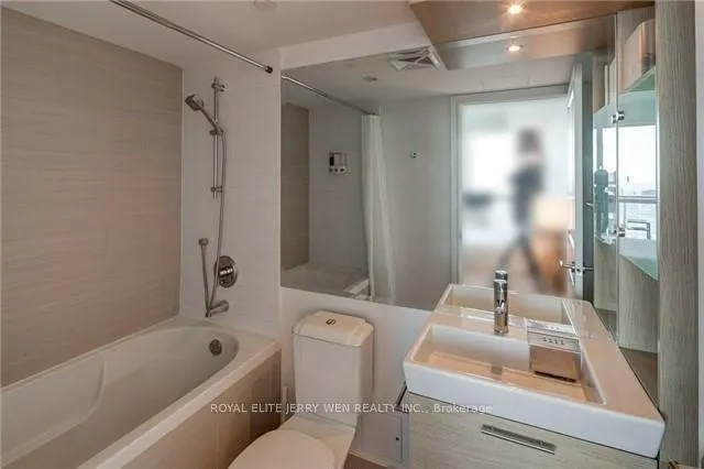 Photo 11 of Unit 2204, 386 Yonge Street, Toronto, Bay Street Corridor — HOMEH
