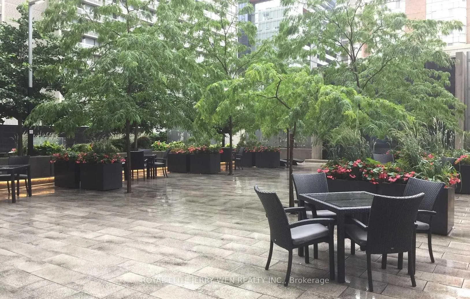 Photo 18 of Unit 2204, 386 Yonge Street, Toronto, Bay Street Corridor — HOMEH