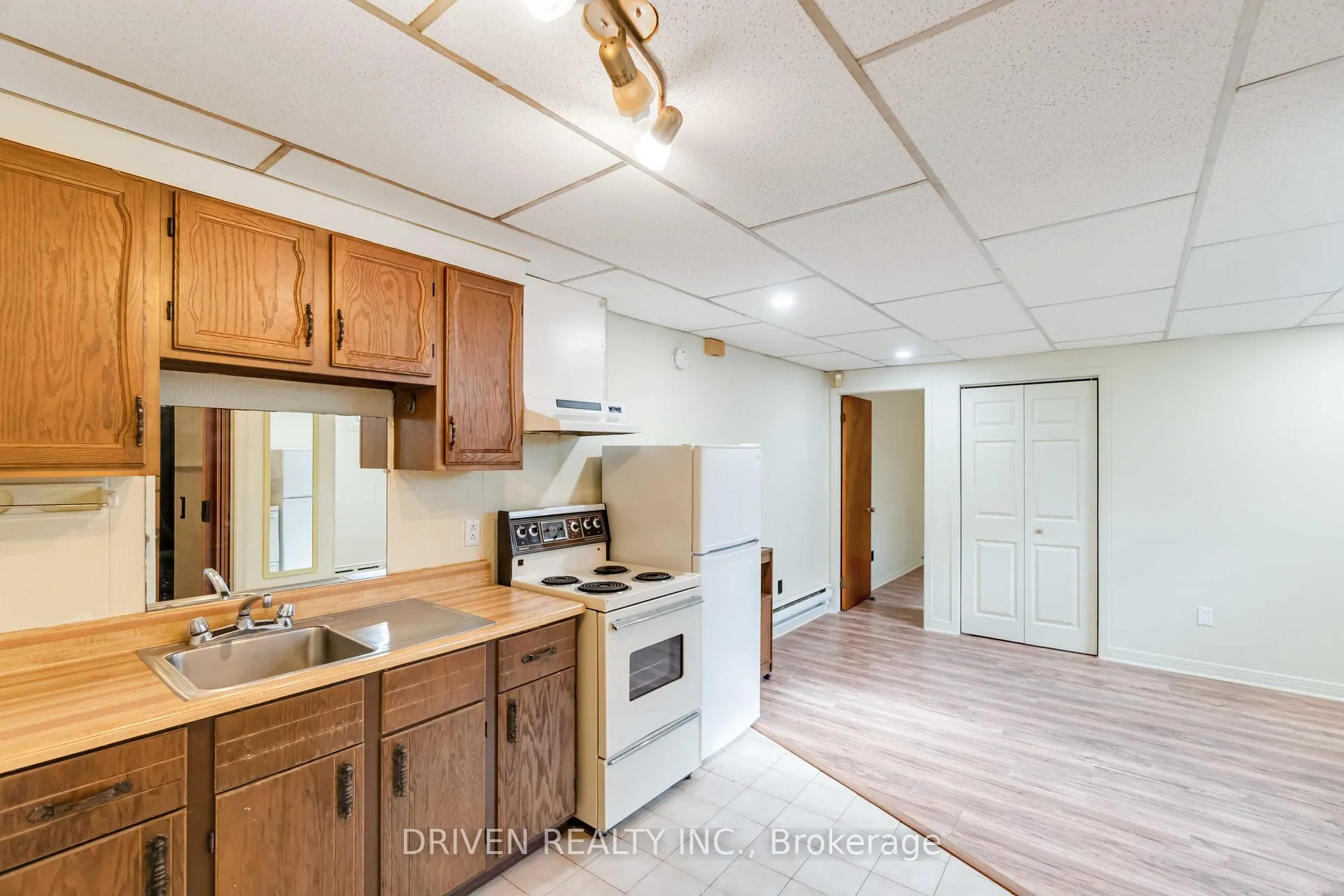 Photo 22 of 1266 Walkley Road, Ottawa, Ellwood — HOMEH