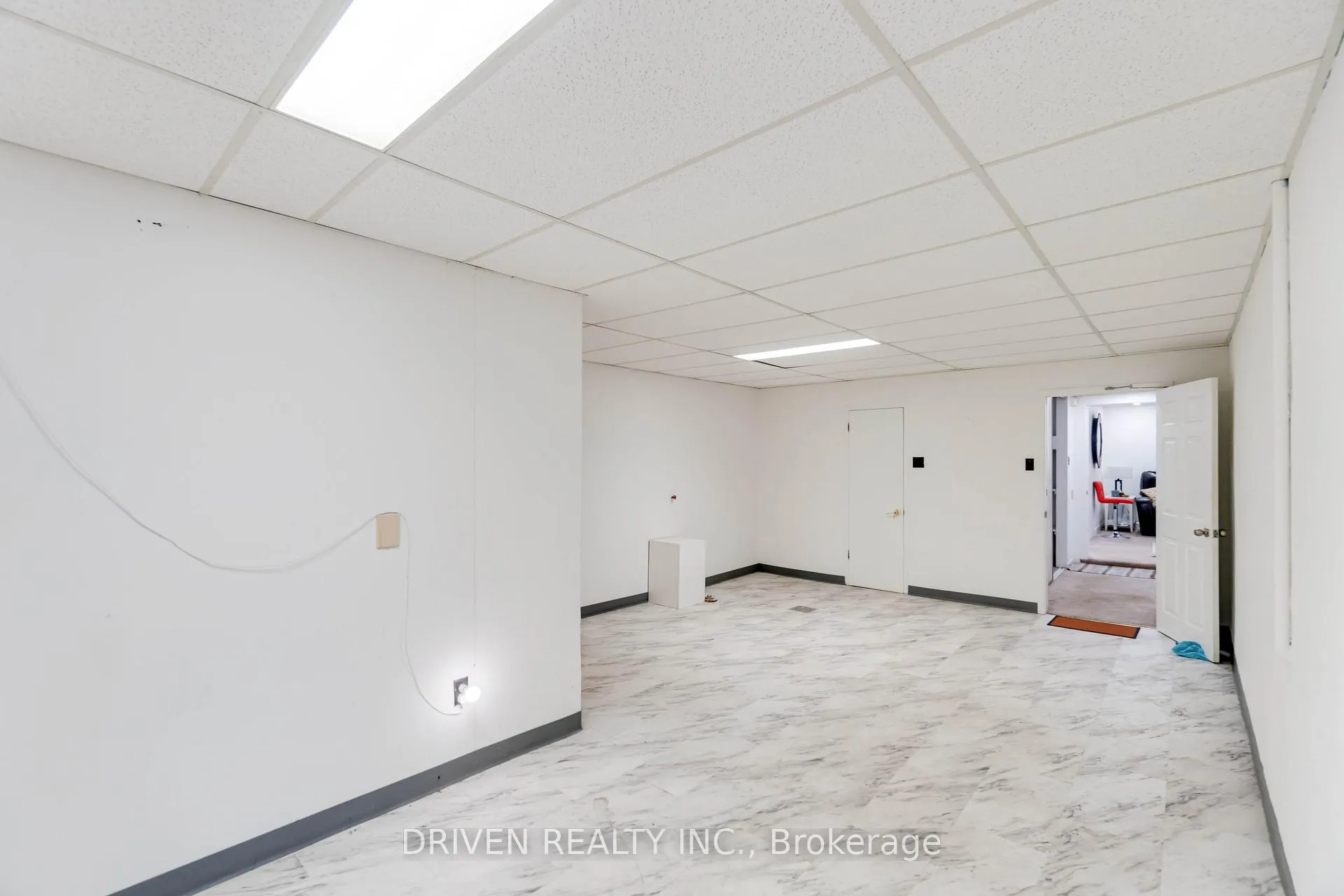 Photo 28 of 1266 Walkley Road, Ottawa, Ellwood — HOMEH
