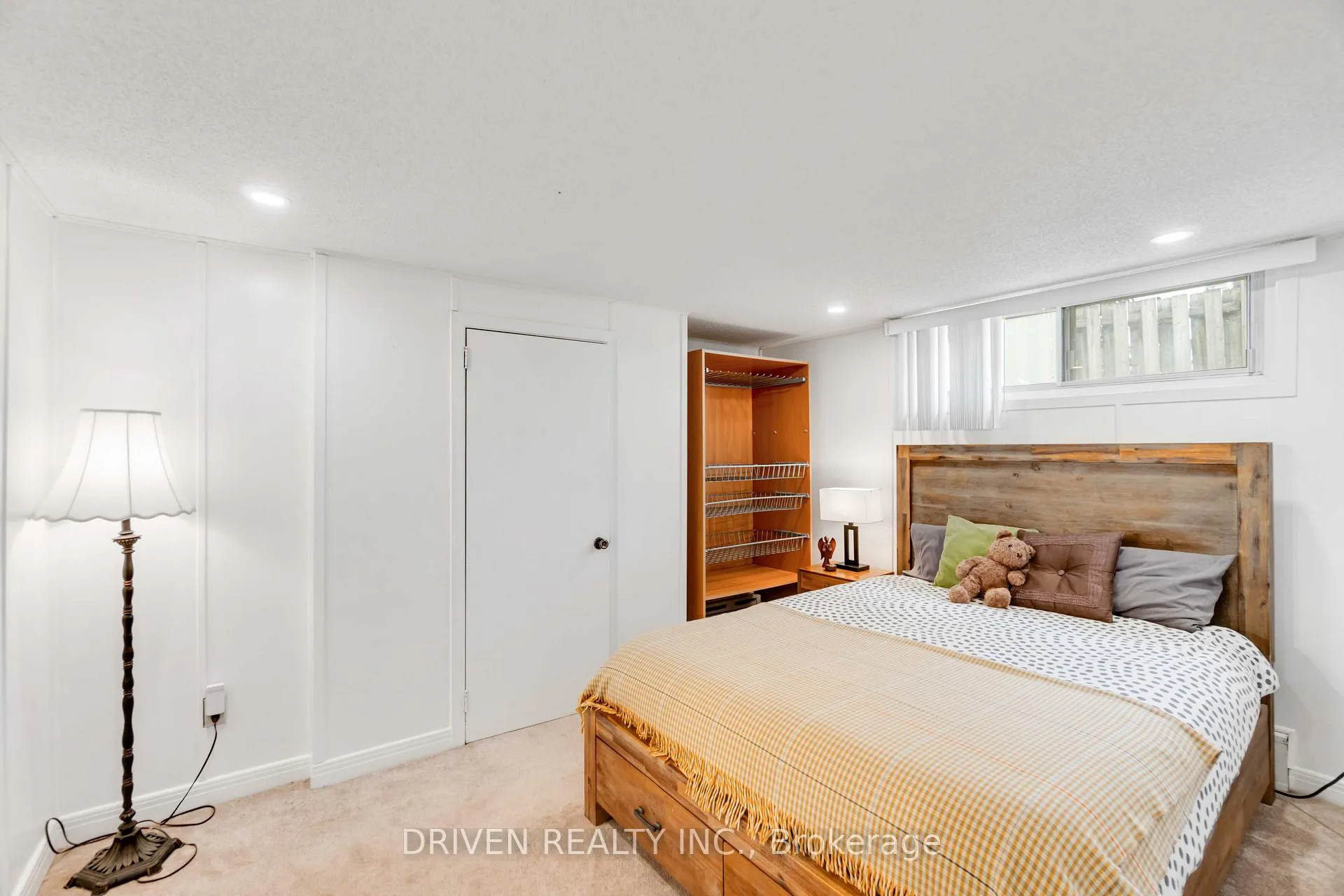 Photo 34 of 1266 Walkley Road, Ottawa, Ellwood — HOMEH
