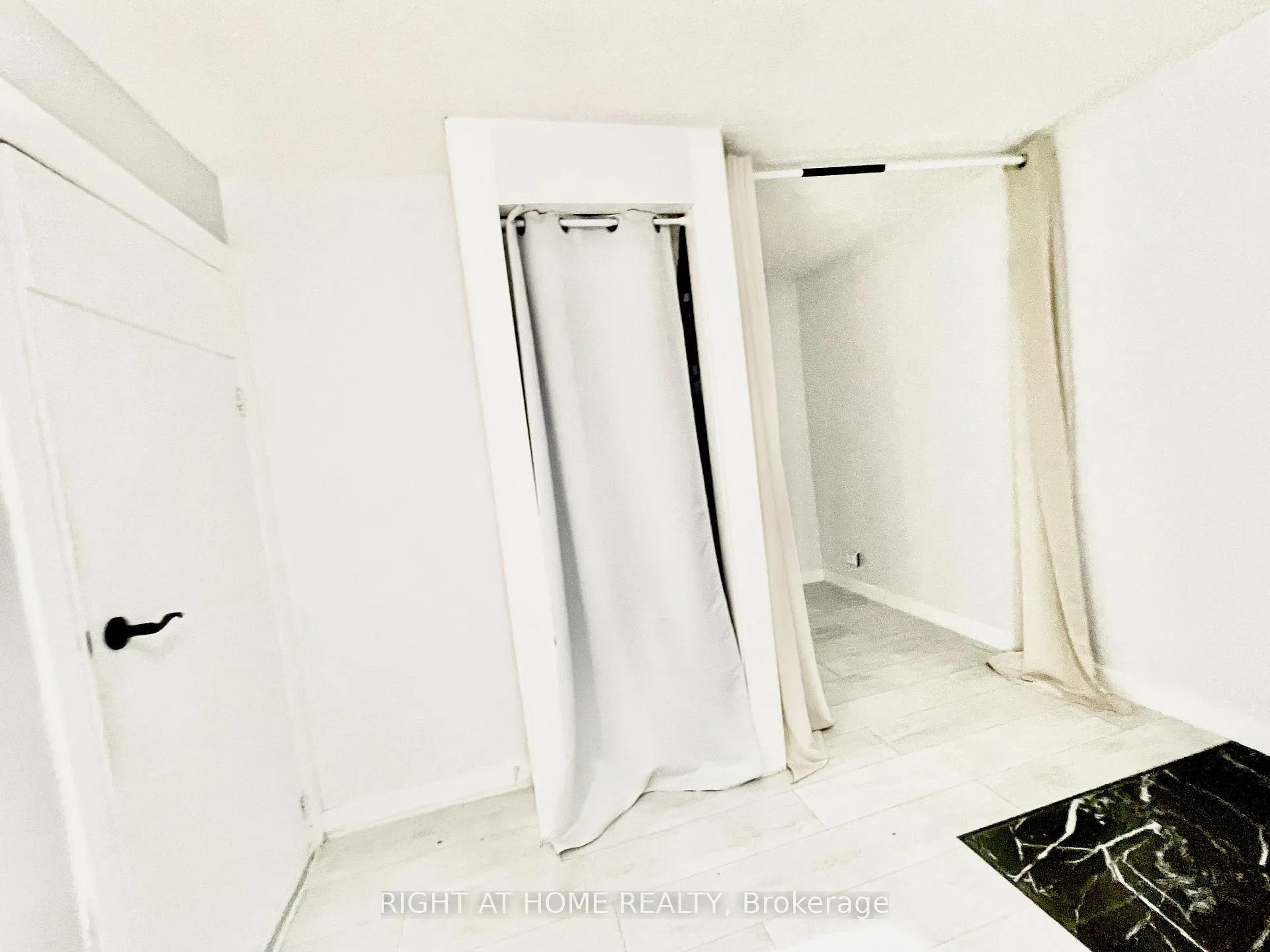 Photo 21 of 257 Craven Road, Toronto, Greenwood-Coxwell — HOMEH