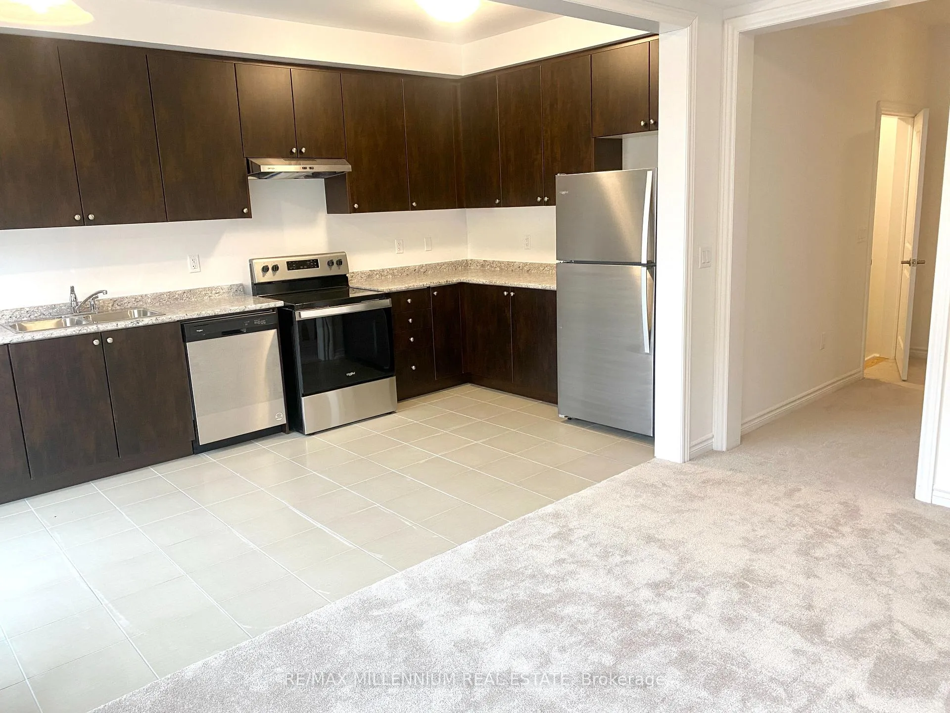 Photo 7 of 289 Russell Street, Southgate — HOMEH