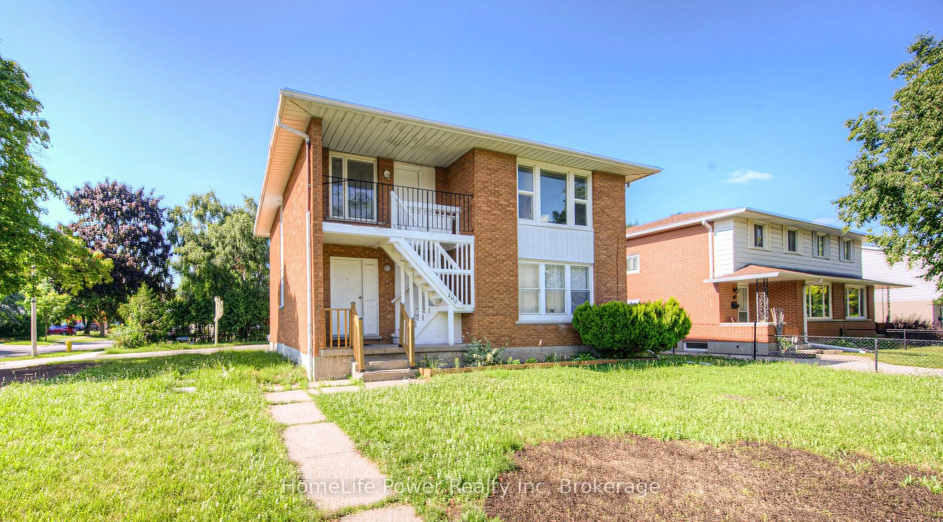 Photo 2 of 100 Westwood Road, Kitchener, Westmount - Kitchener — HOMEH