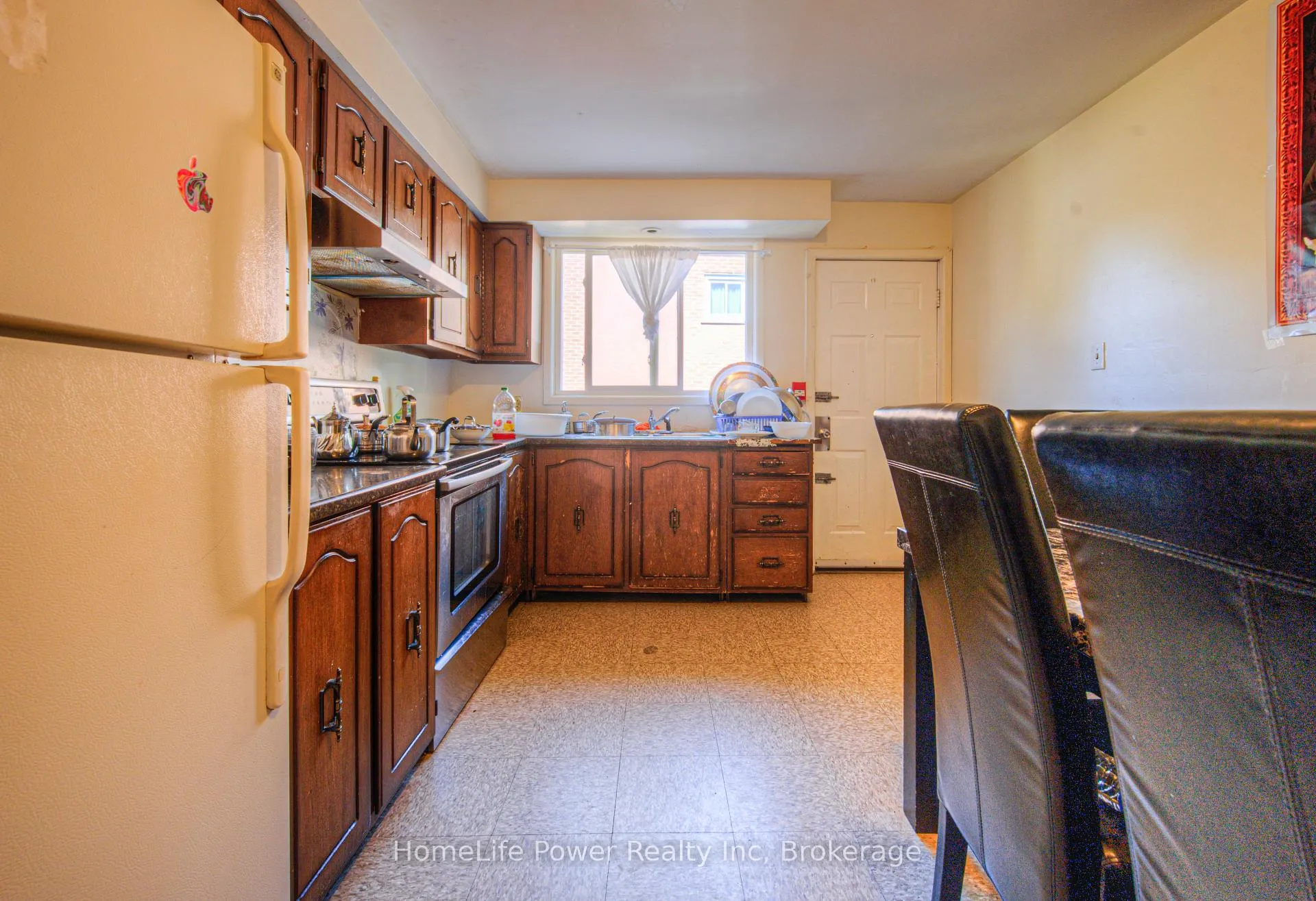 Photo 12 of 100 Westwood Road, Kitchener, Westmount - Kitchener — HOMEH