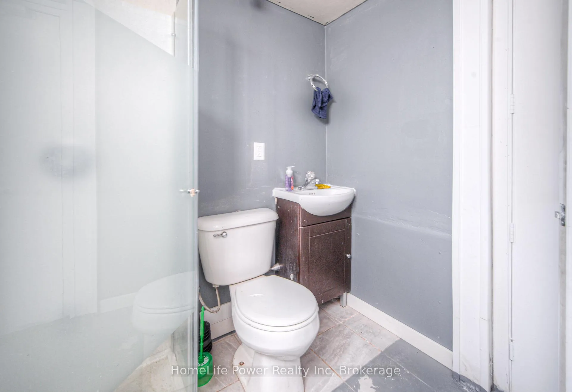 Photo 18 of 100 Westwood Road, Kitchener, Westmount - Kitchener — HOMEH