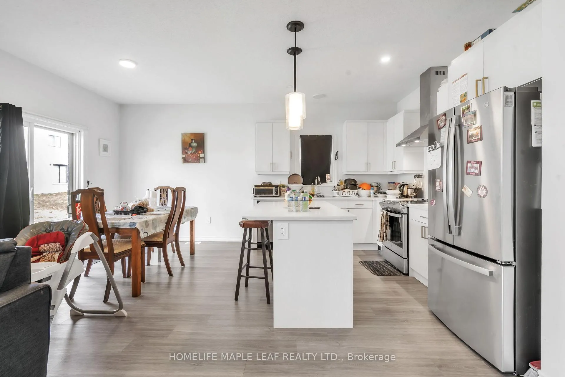 Photo 8 of 223 Byers Street, London, South W — HOMEH