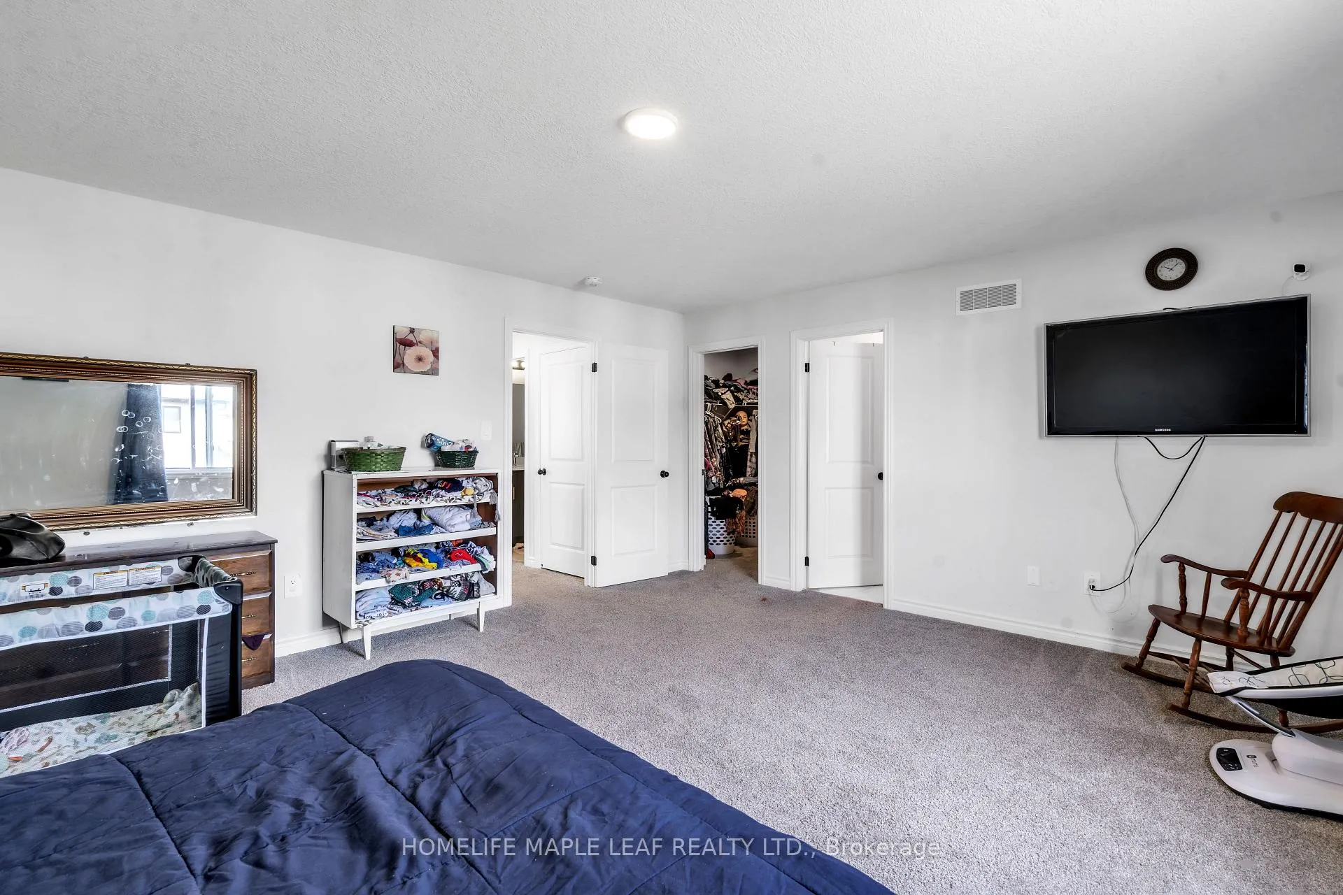 Photo 18 of 223 Byers Street, London, South W — HOMEH