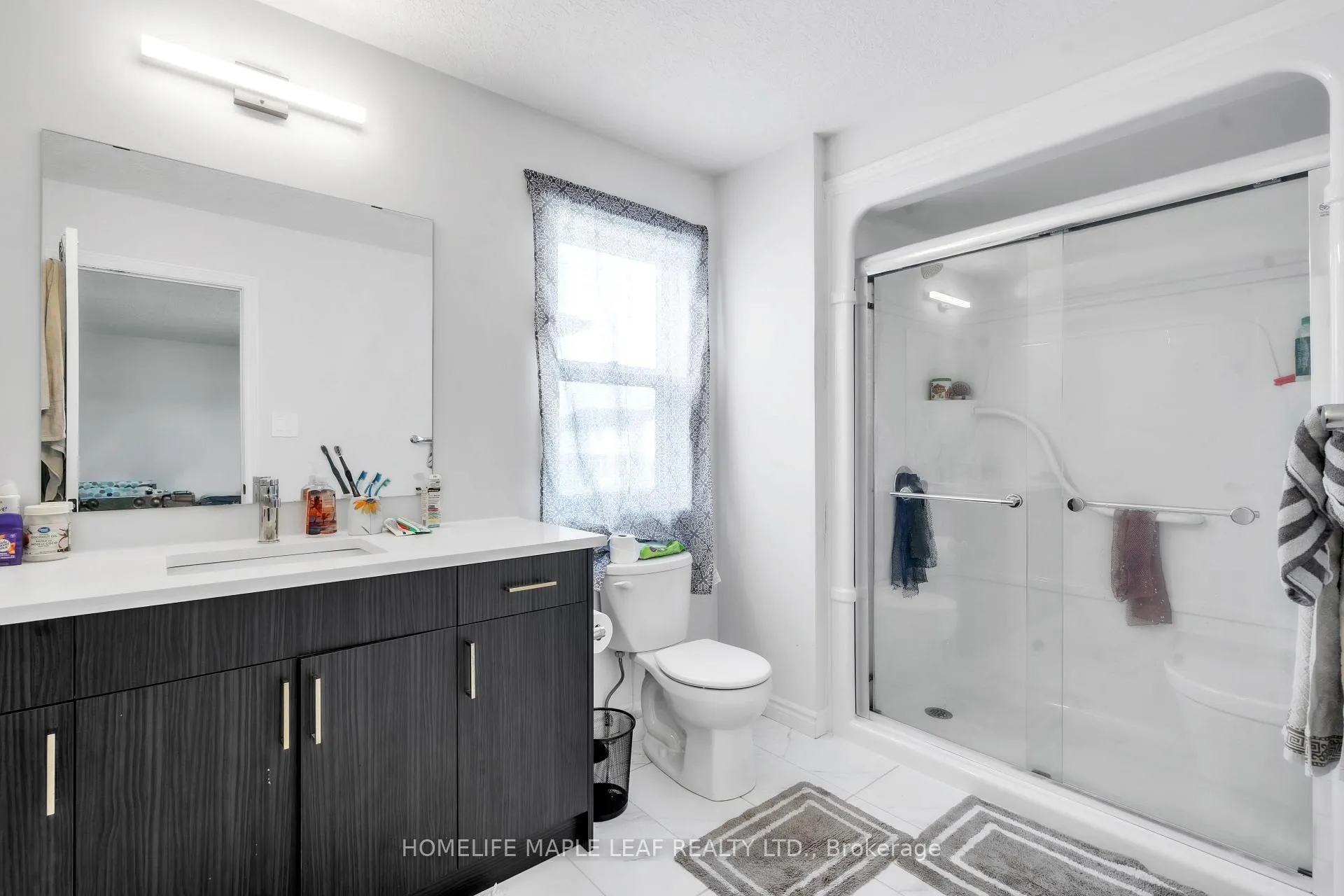 Photo 19 of 223 Byers Street, London, South W — HOMEH