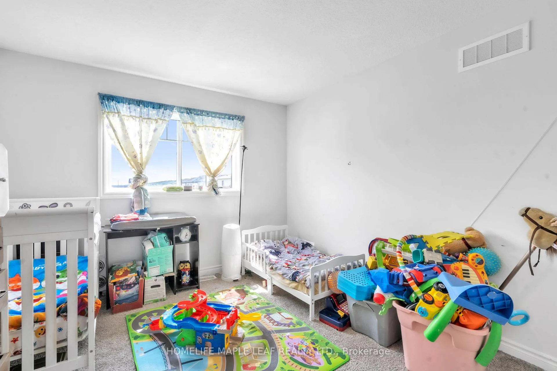 Photo 23 of 223 Byers Street, London, South W — HOMEH