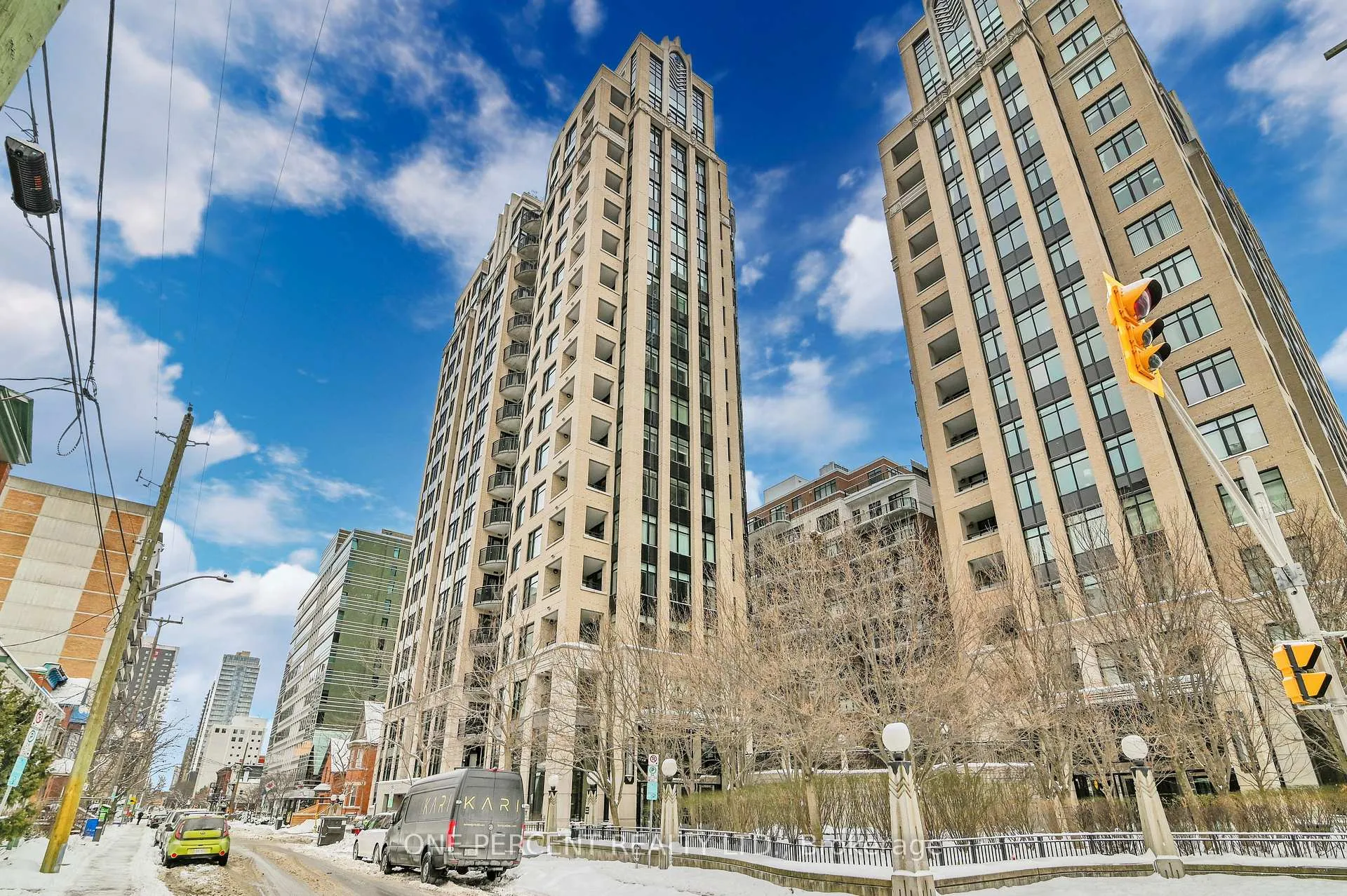 Front of Unit 1112, 235 Kent Street