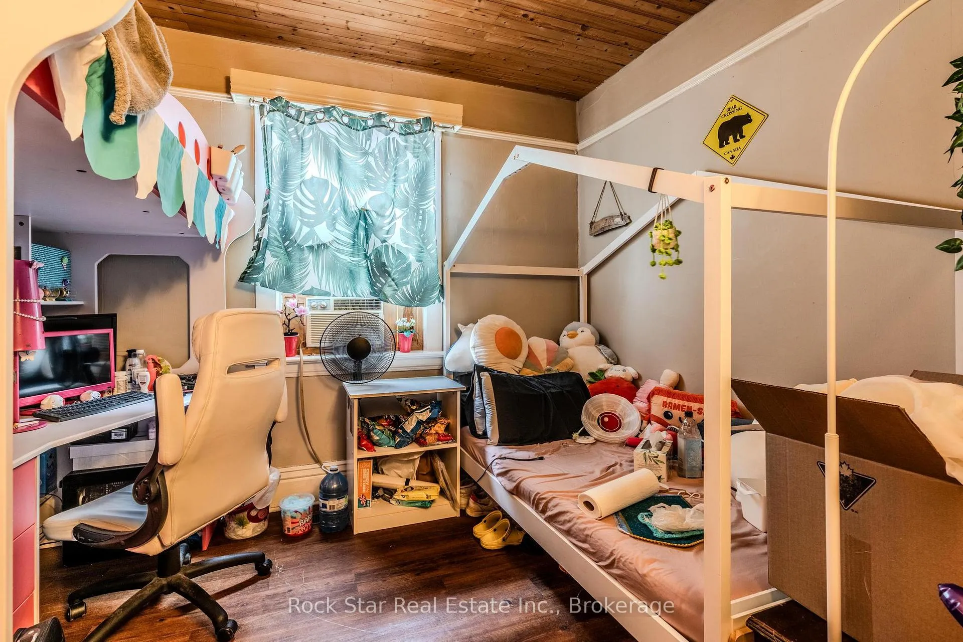 Photo 15 of 108 Niagara Falls Road, Thorold, Allanburg/Thorold South — HOMEH