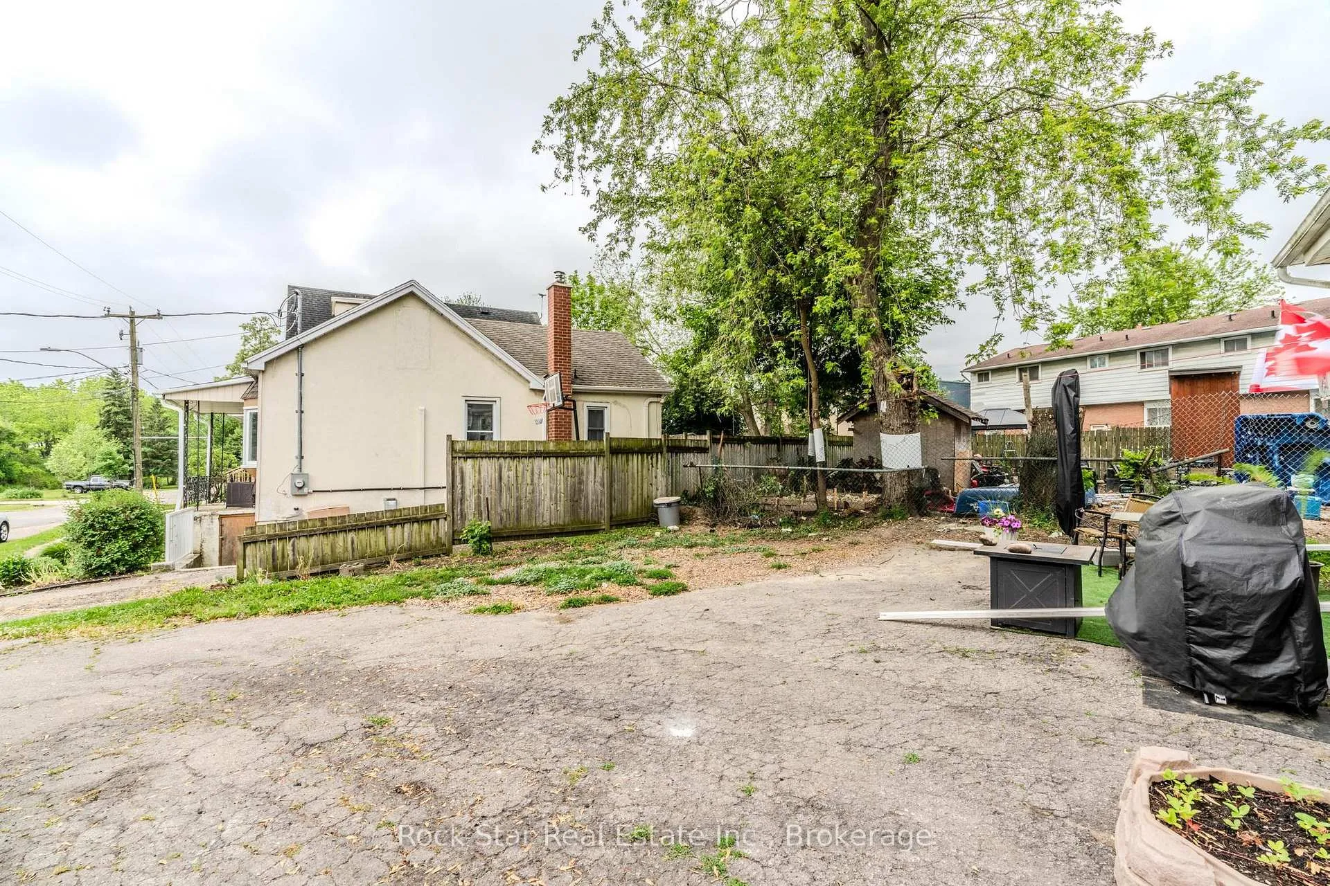 Photo 35 of 108 Niagara Falls Road, Thorold, Allanburg/Thorold South — HOMEH