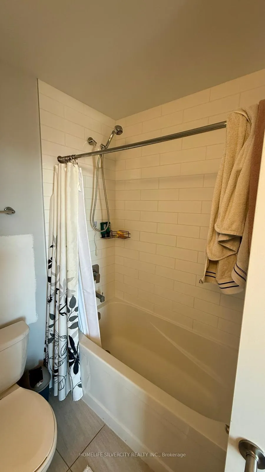 Photo 23 of Unit 1003, 104 Garment Street, Kitchener, Cherry Hill — HOMEH