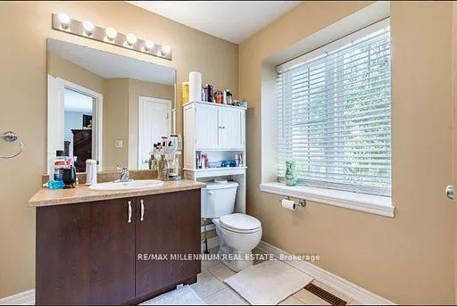 Photo 17 of 36 Myers Lane N, Hamilton, Ancaster — HOMEH