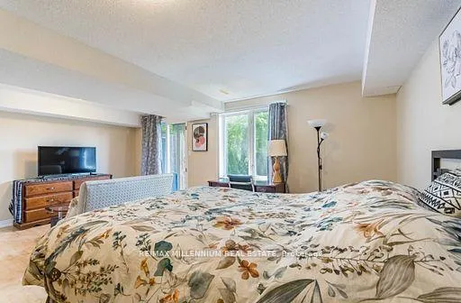 Photo 26 of 36 Myers Lane N, Hamilton, Ancaster — HOMEH