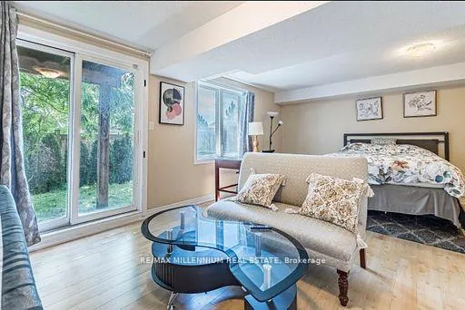 Photo 28 of 36 Myers Lane N, Hamilton, Ancaster — HOMEH