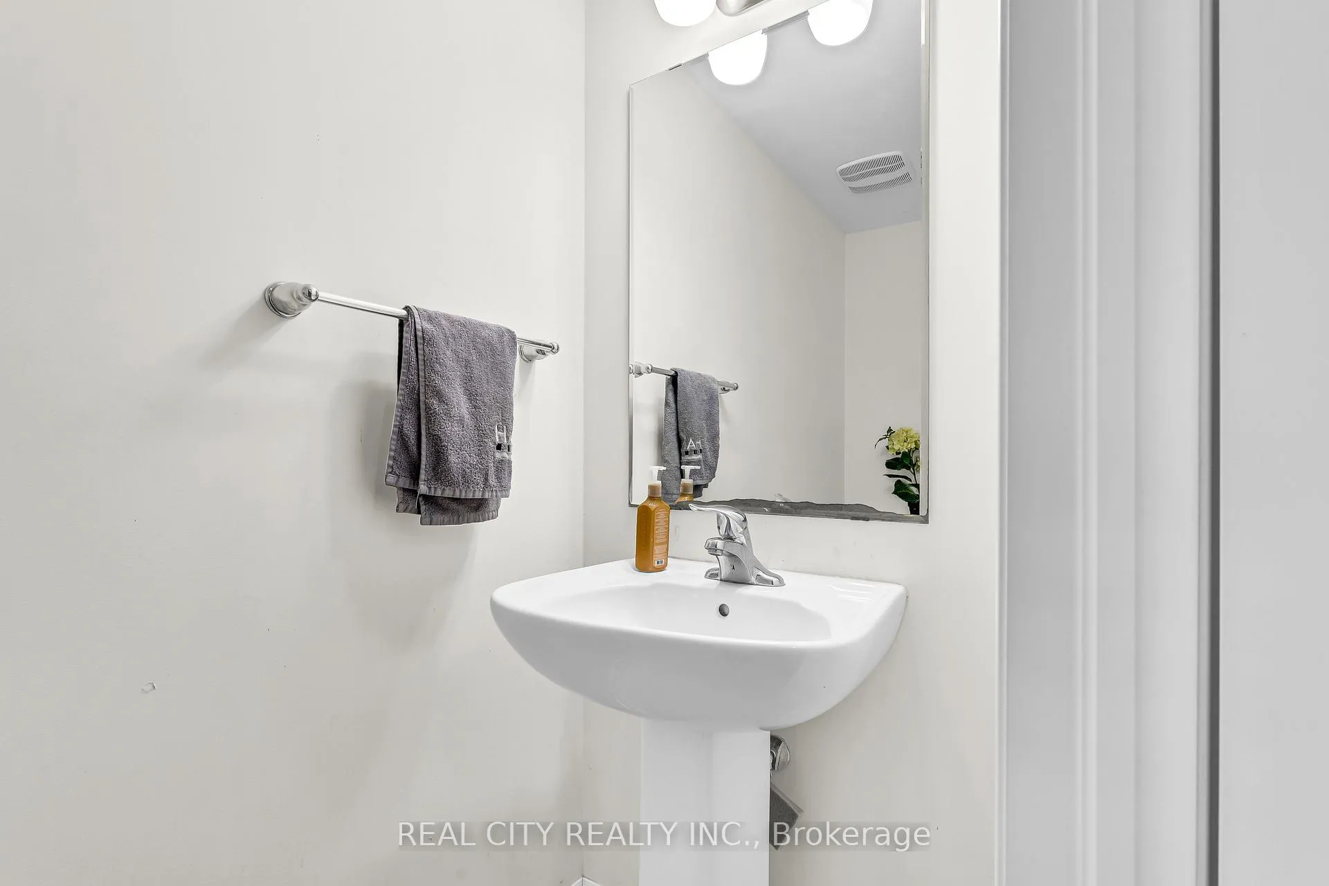 Photo 24 of Unit 48, 143 Ridge Road, Cambridge — HOMEH