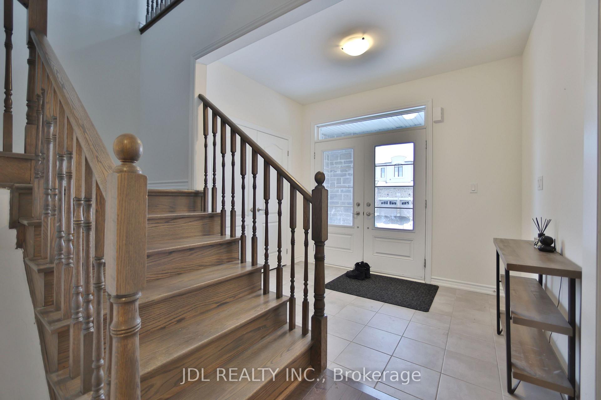 Photo 3 of 35 Valleo Street, Georgina, Keswick North — HOMEH