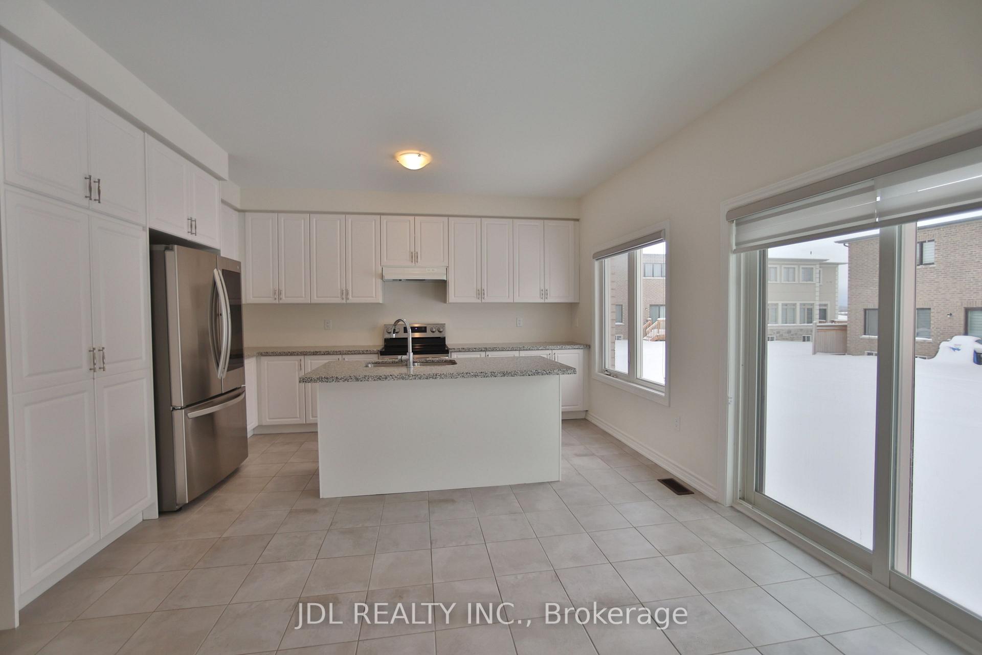 Photo 8 of 35 Valleo Street, Georgina, Keswick North — HOMEH