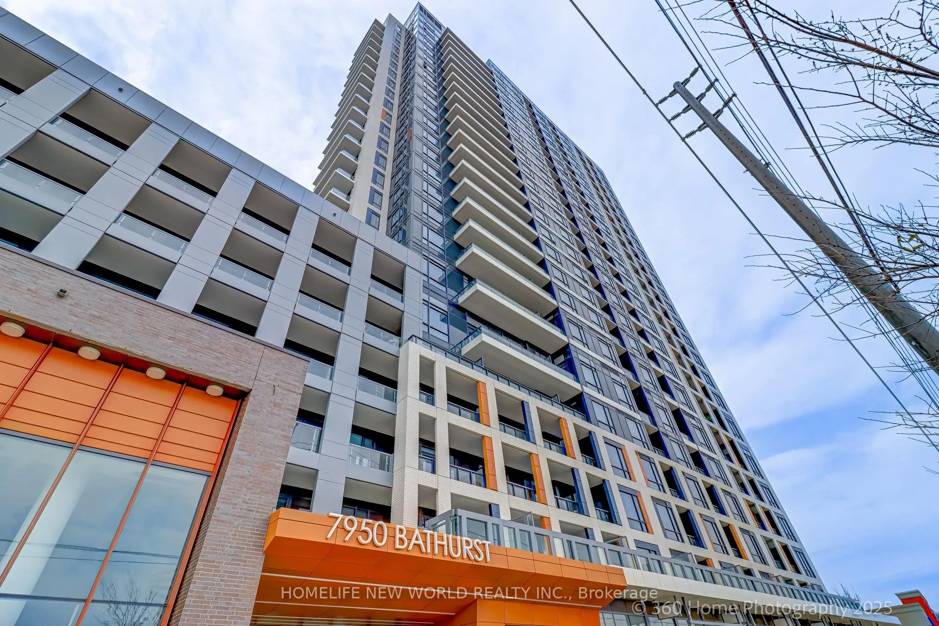 Front of Unit 902, 7950 Bathurst Street