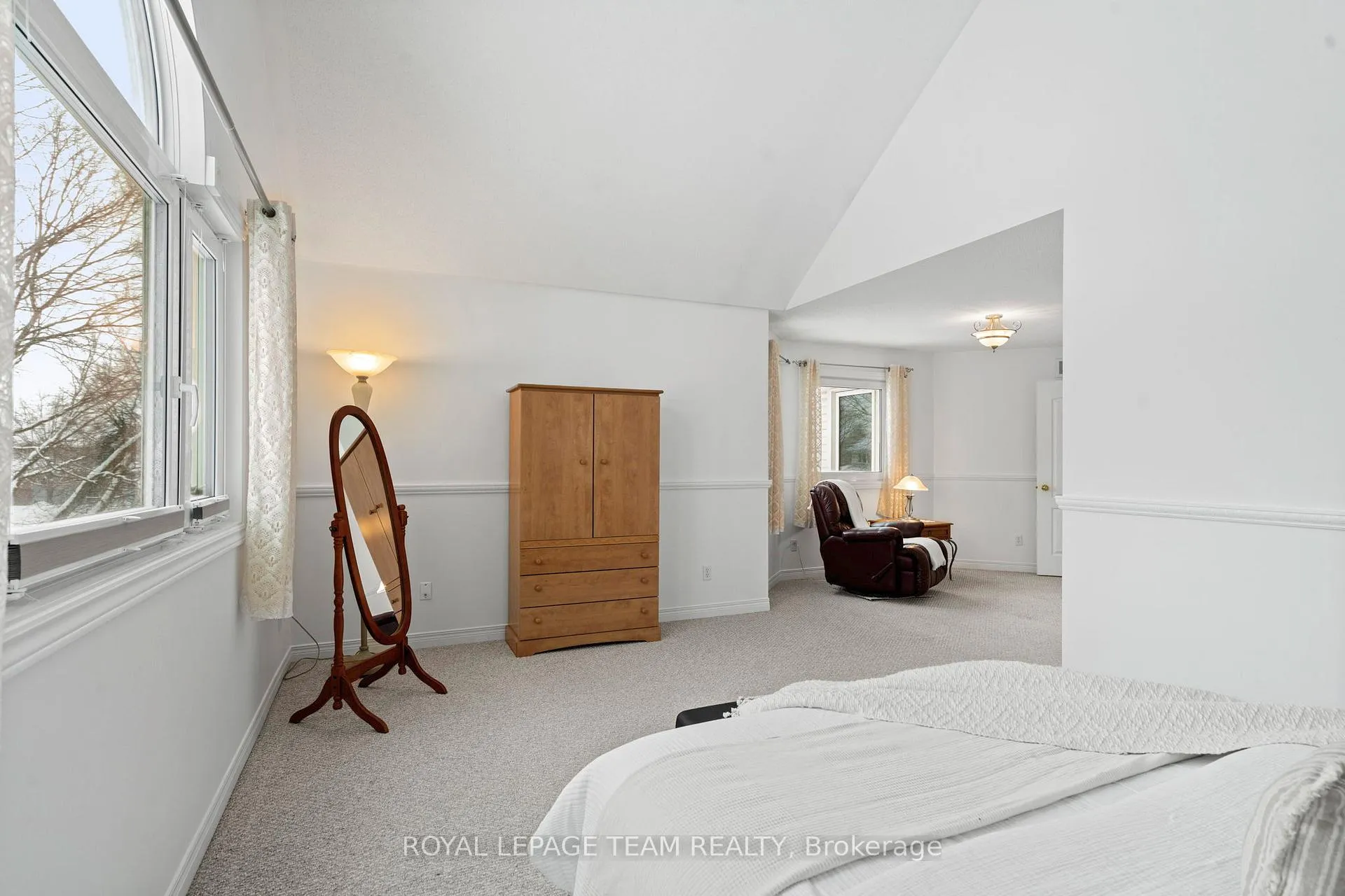 Photo 21 of 27 Avonmore Crescent, Ottawa, Barrhaven East — HOMEH