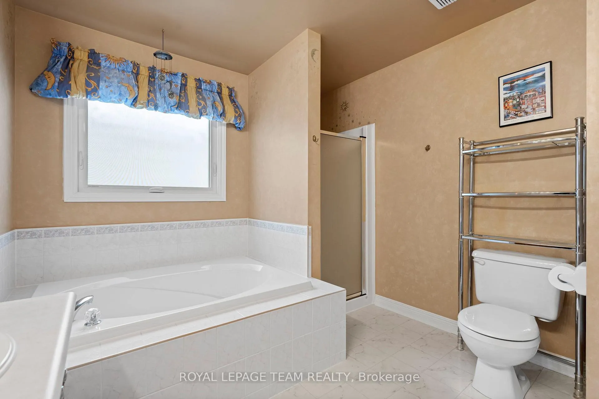 Photo 25 of 27 Avonmore Crescent, Ottawa, Barrhaven East — HOMEH
