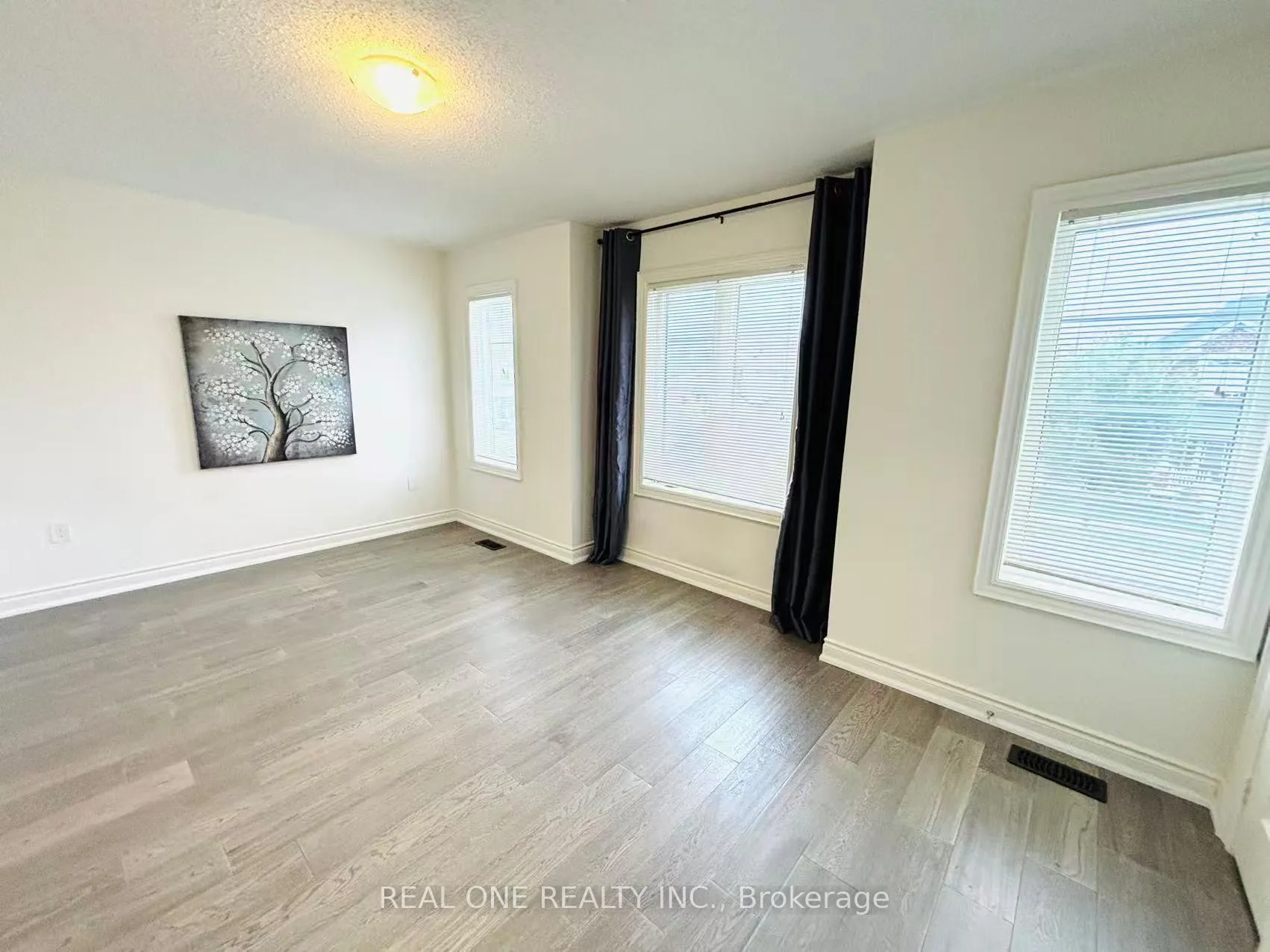 Photo 26 of 1543 Leger Way, Milton, Ford — HOMEH