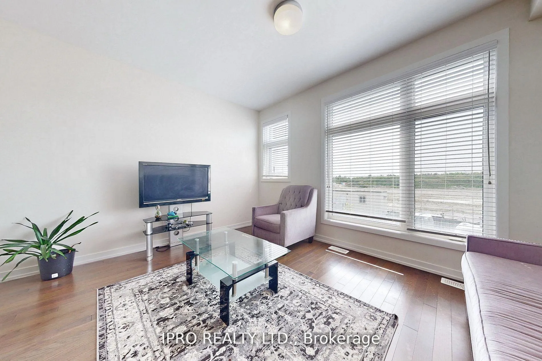 Photo 3 of 2614 Castlegate Crossing Circle, Pickering, Duffin Heights — HOMEH