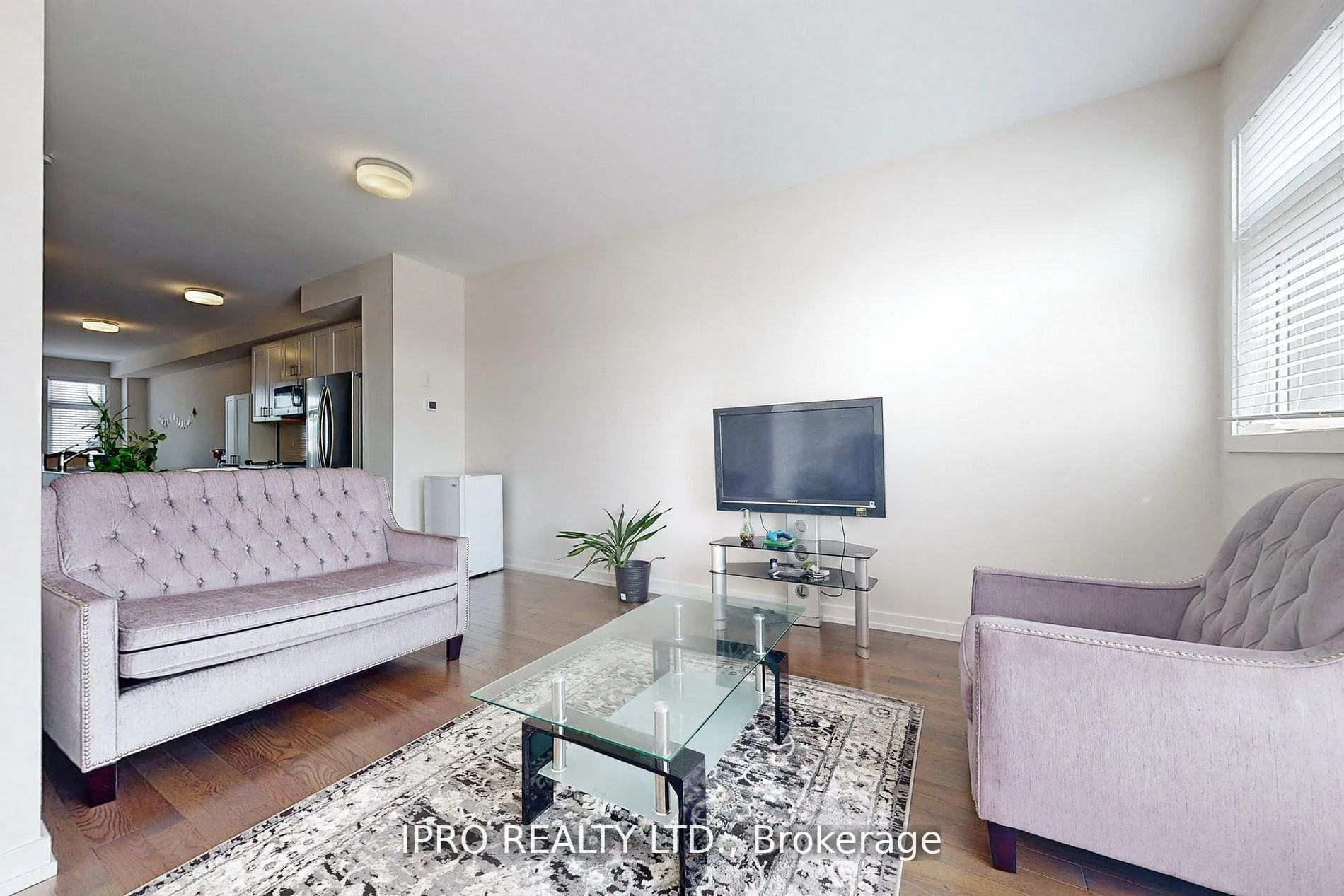 Photo 6 of 2614 Castlegate Crossing Circle, Pickering, Duffin Heights — HOMEH