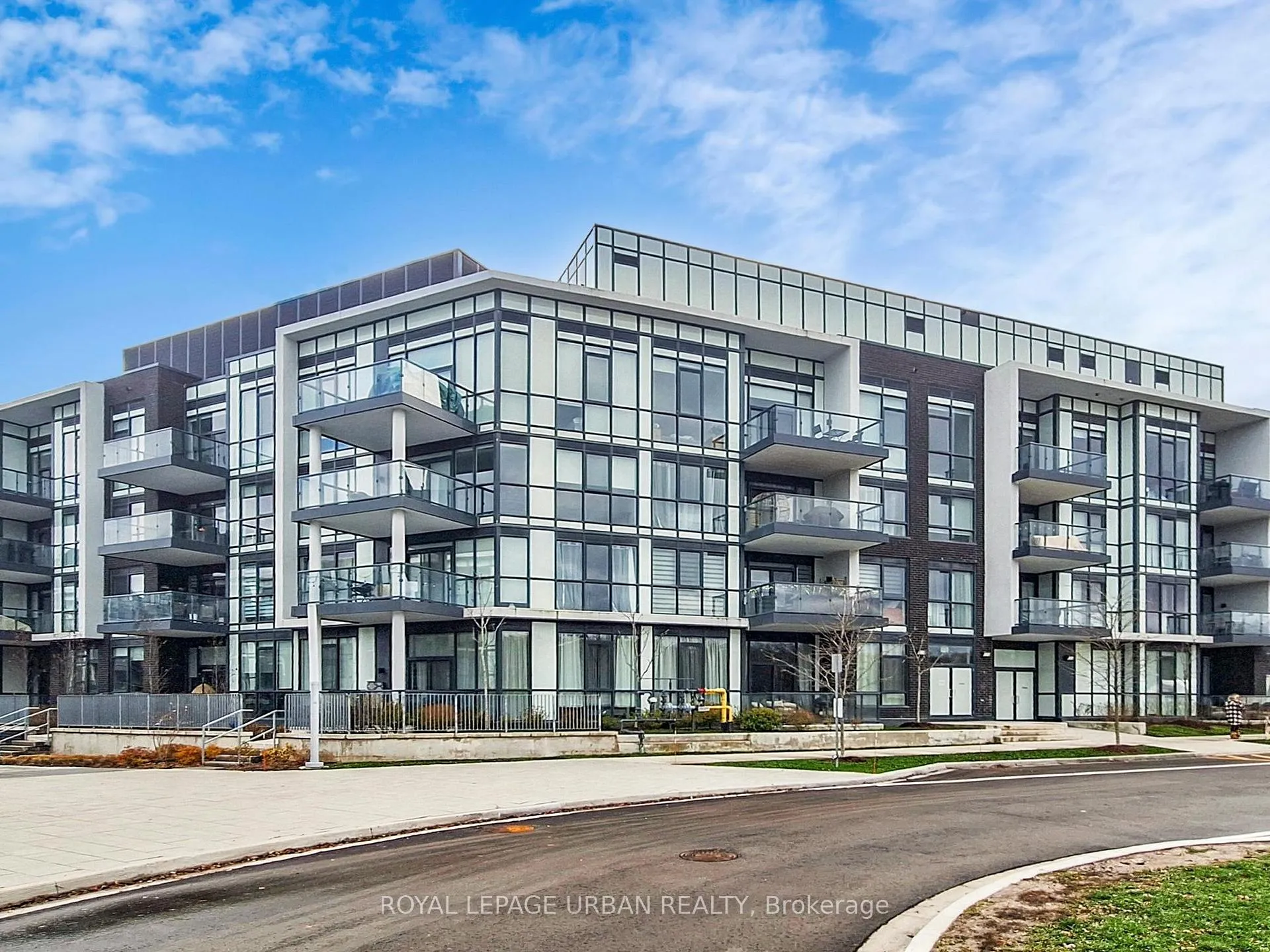 Photo 1 of Unit 151, 415 Sea Ray Avenue, Innisfil, Rural Innisfil — HOMEH