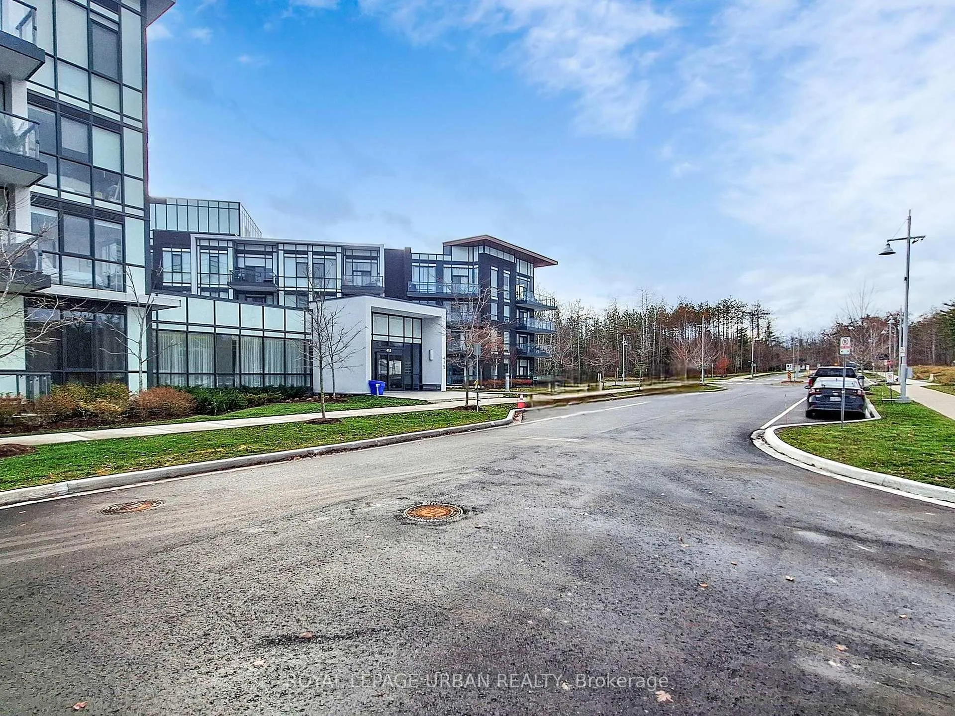 Photo 2 of Unit 151, 415 Sea Ray Avenue, Innisfil, Rural Innisfil — HOMEH