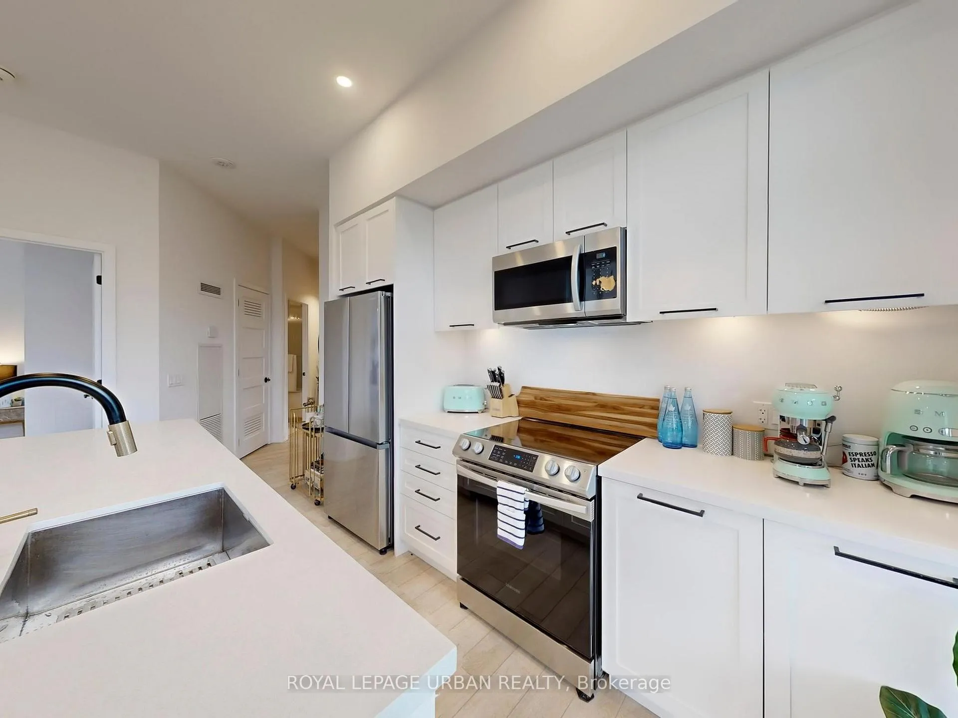 Photo 15 of Unit 151, 415 Sea Ray Avenue, Innisfil, Rural Innisfil — HOMEH