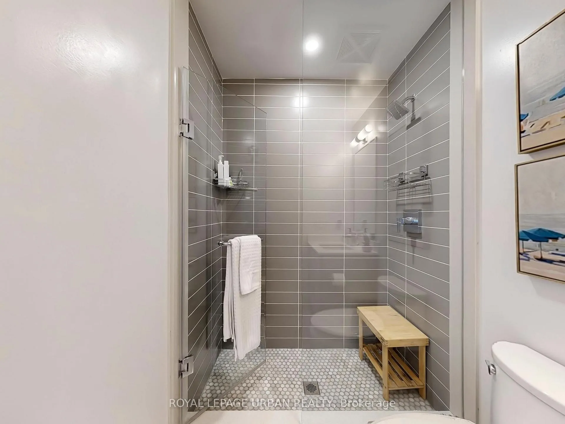 Photo 25 of Unit 151, 415 Sea Ray Avenue, Innisfil, Rural Innisfil — HOMEH